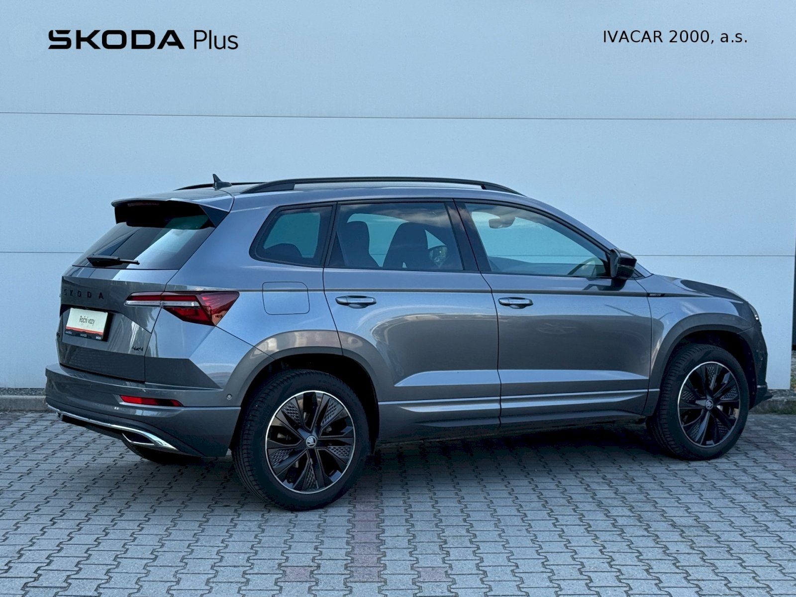 Škoda Karoq, 2.0 TSi 140 Kw DSG 4x4 SportLi - fotka 2