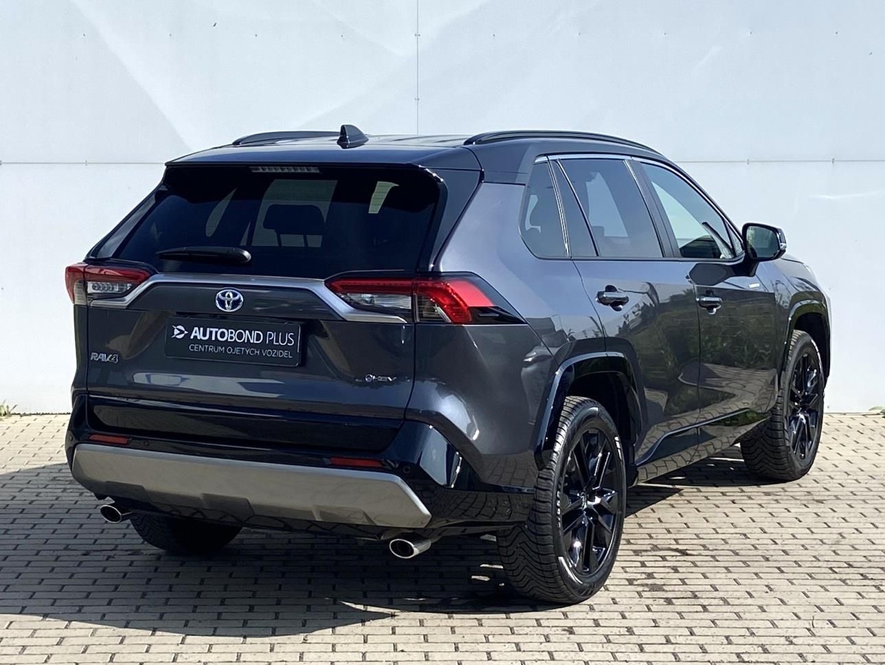 Toyota Rav4, 2.5 HSD e-CVT AWD Selection - fotka 2