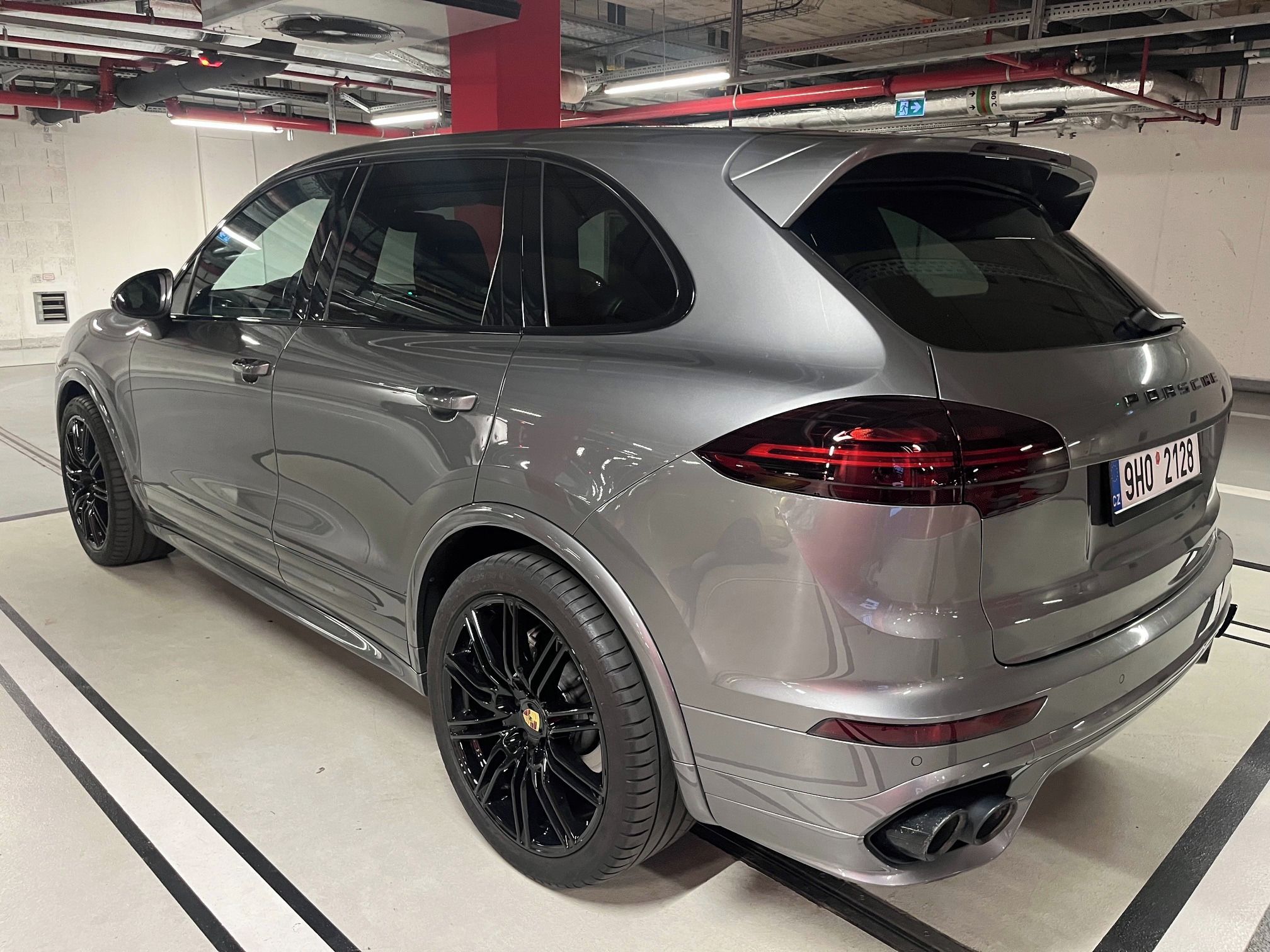 Porsche Cayenne, 4.2 V8 S Diesel Top stav! - fotka 5
