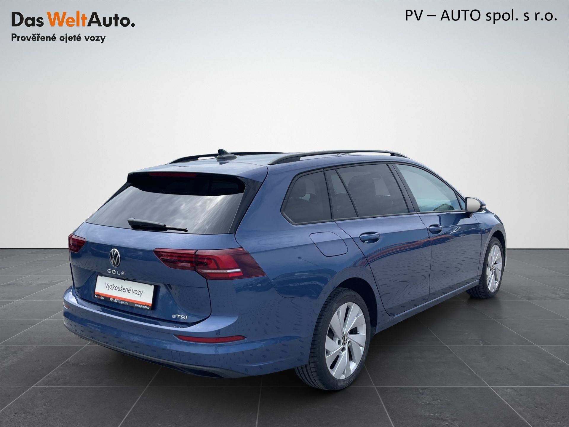 Volkswagen Golf Variant, 1.5 eTSI 85 kW mHEV DSG People - fotka 2