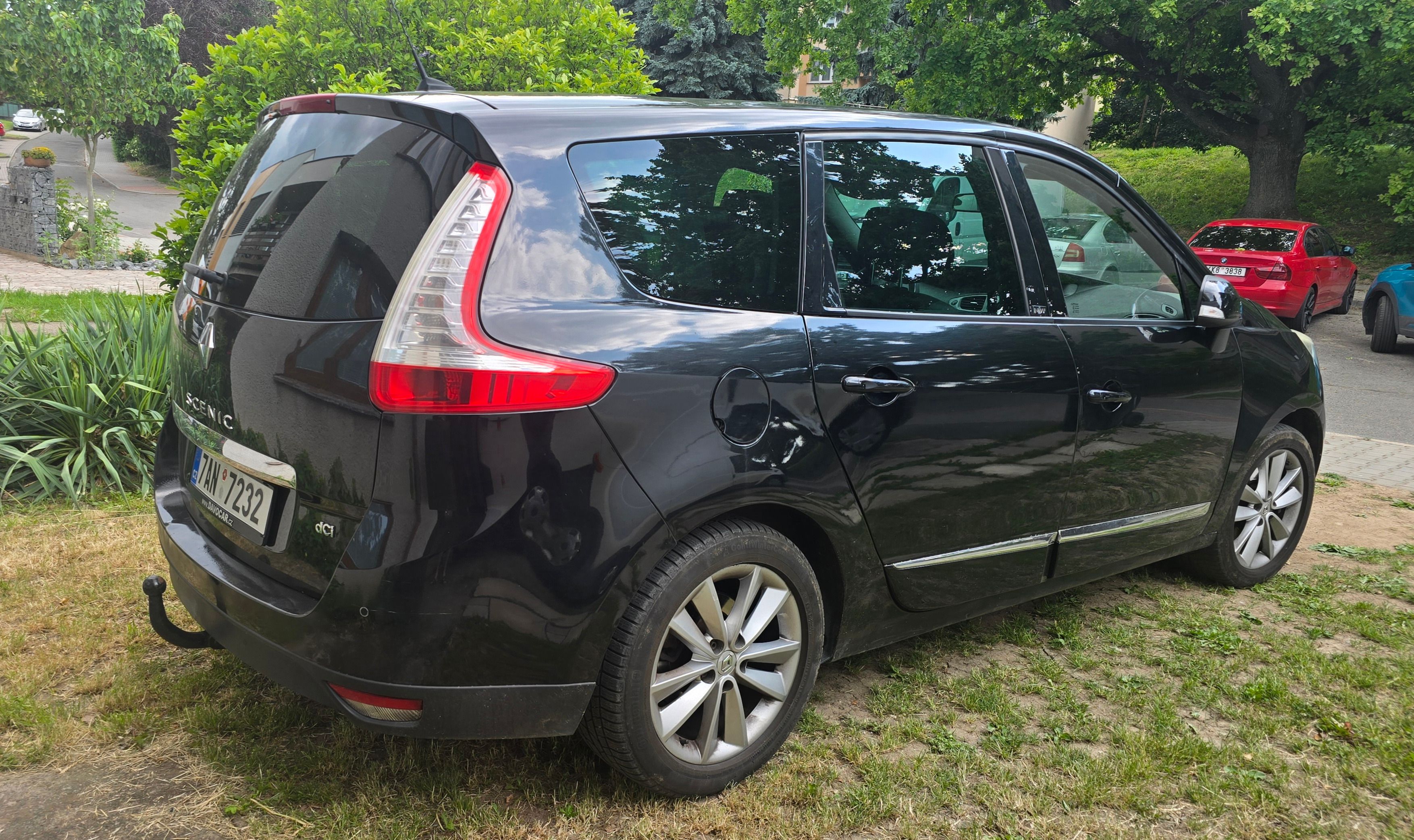 Renault Scénic, Renault Scénic, 2012, 110 KW - fotka 2