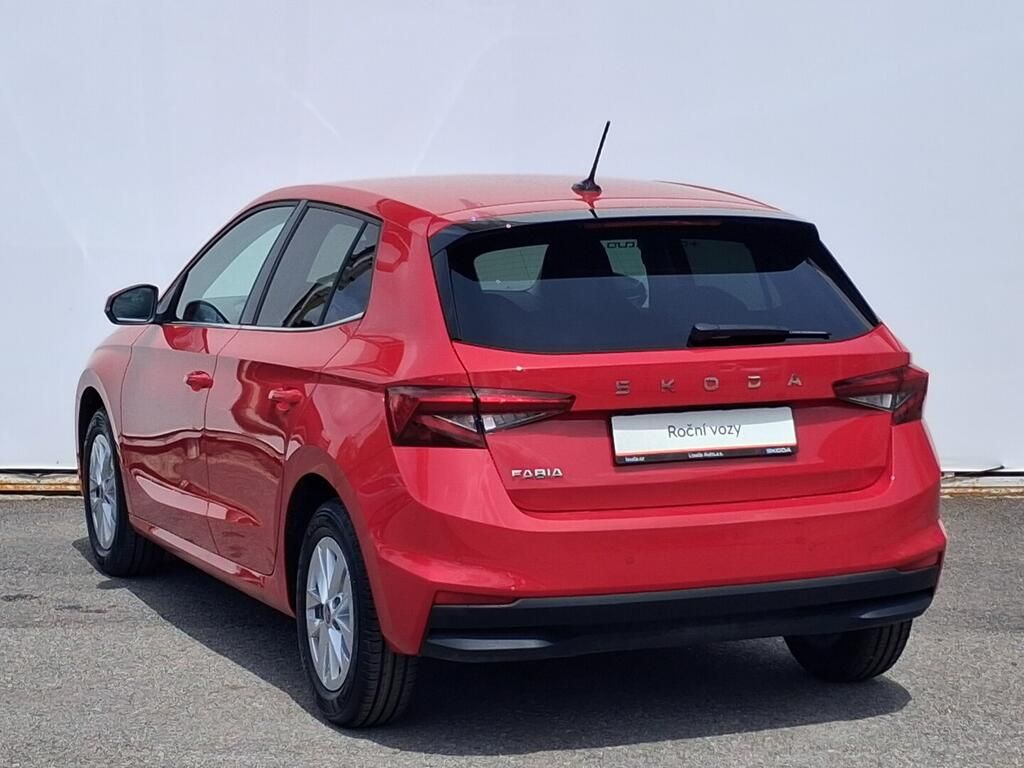 Škoda Fabia, Top Selection 1.0 TSI 81 kW - fotka 6
