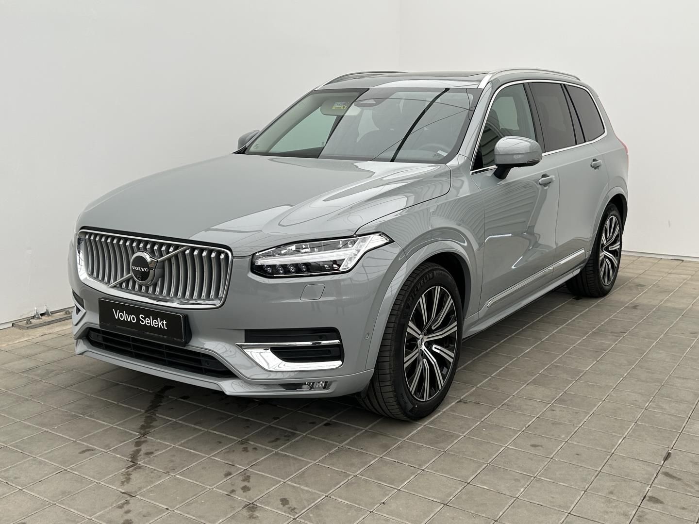 Volvo XC90, 2.0B5 184kW 4x4 Plus