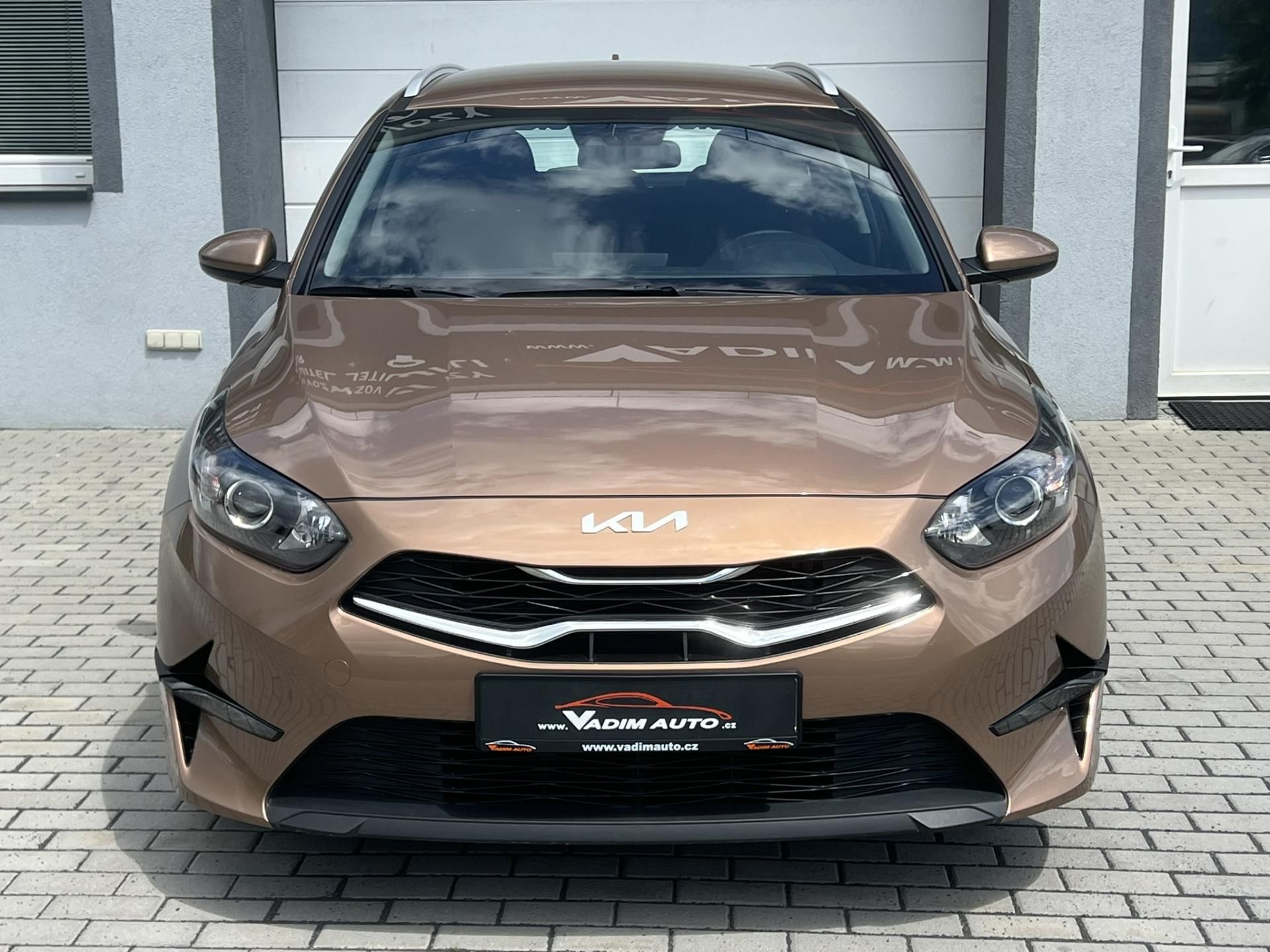 Kia Cee´d, 1.5TGDi 118kW ČR NOVÉ 1MAJITEL - fotka 5
