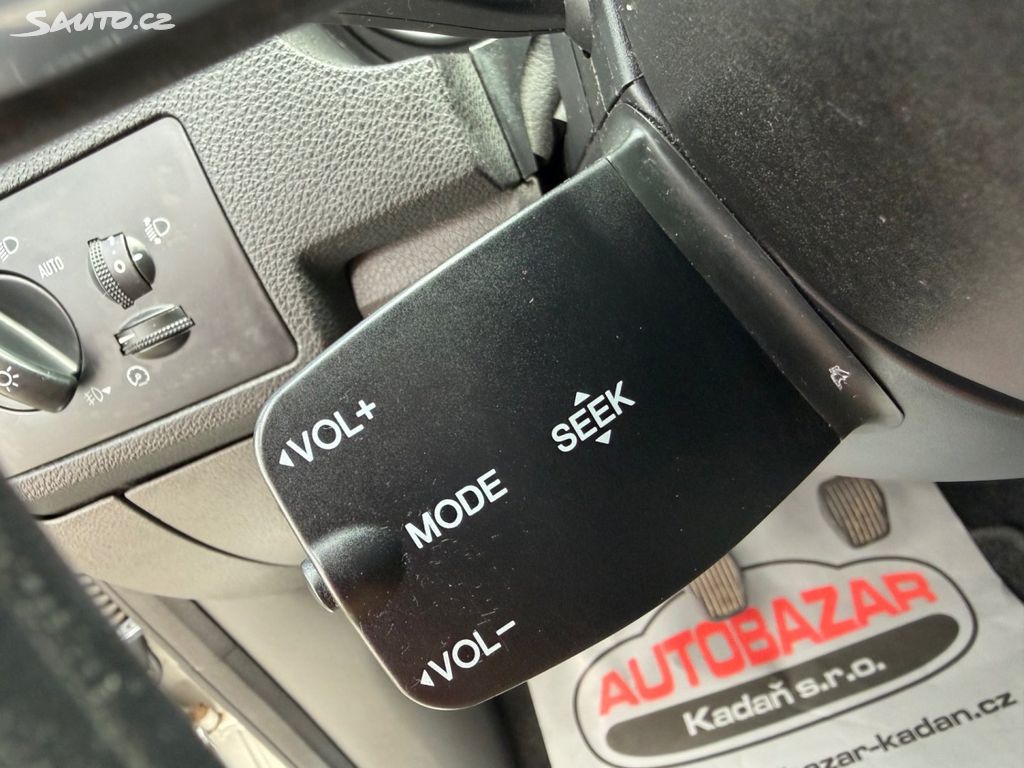 Ford C-MAX, 1,6 74kW, AC, SERVISKA