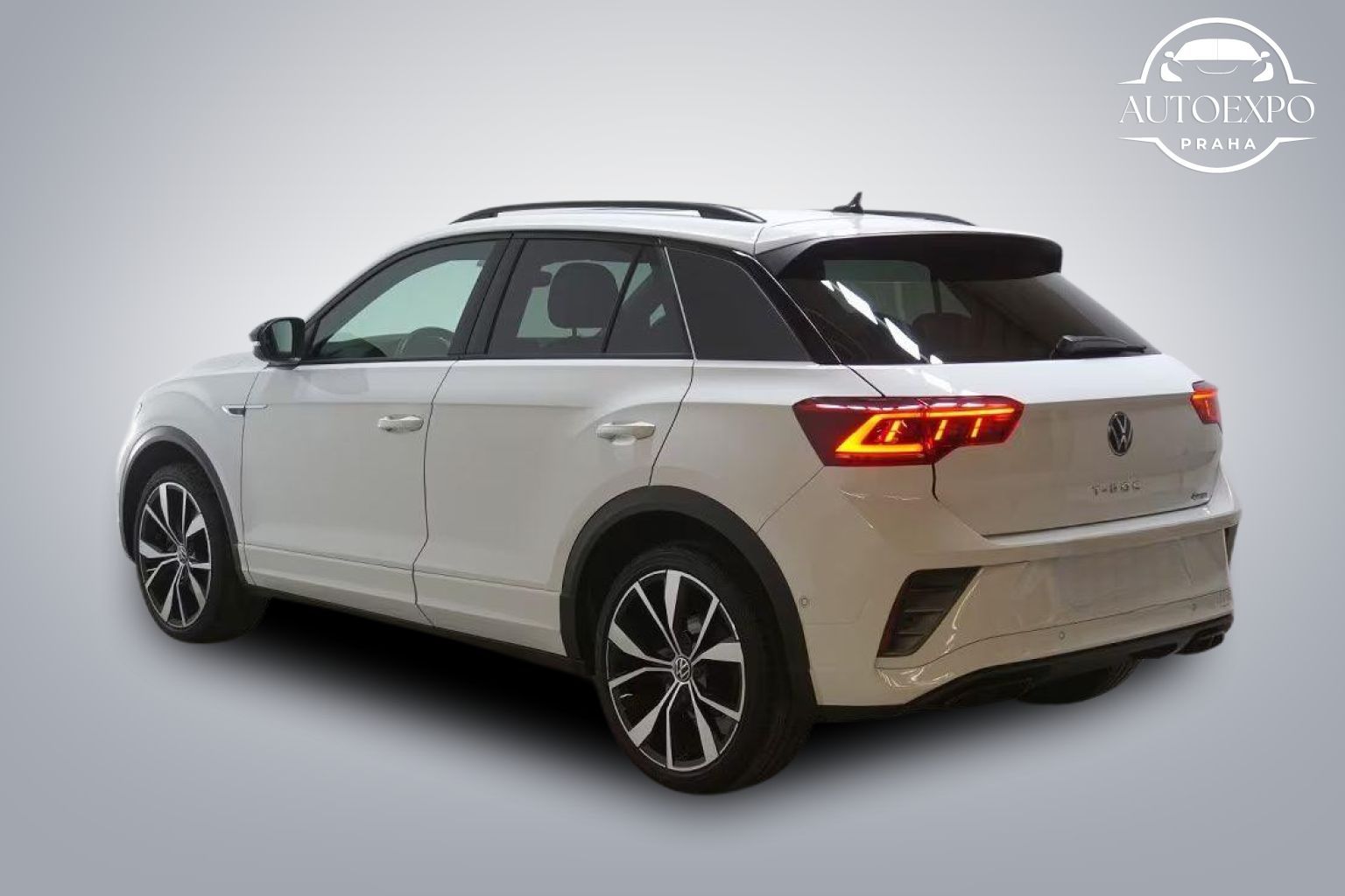 Volkswagen T-Roc, 2.0TSI DSG 2xR-Line 4Motion - fotka 4