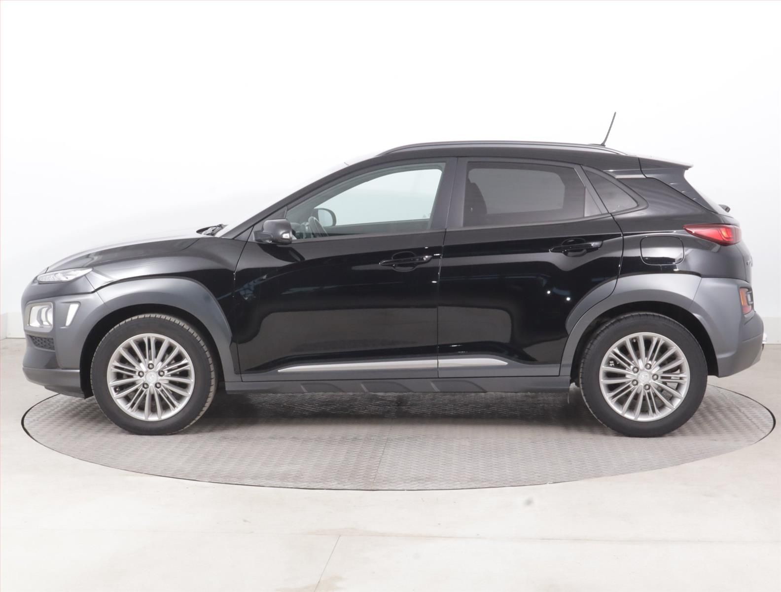 Hyundai Kona, 1.0 T-GDI, Serv.kniha, Kůže - fotka 3