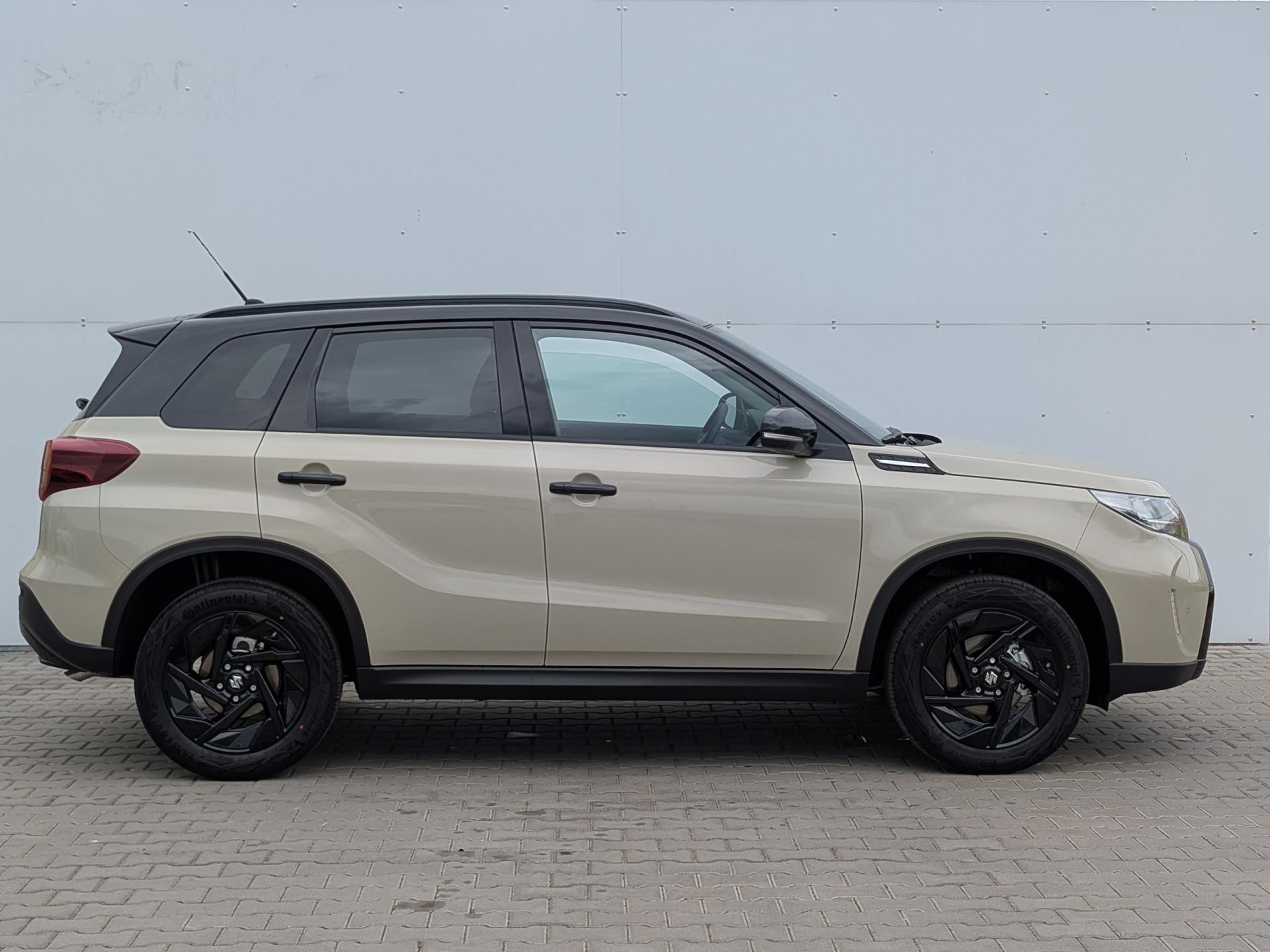 Suzuki Vitara, ELEGANCE 1.4 HYBRID M/T 4x4 BL - fotka 3