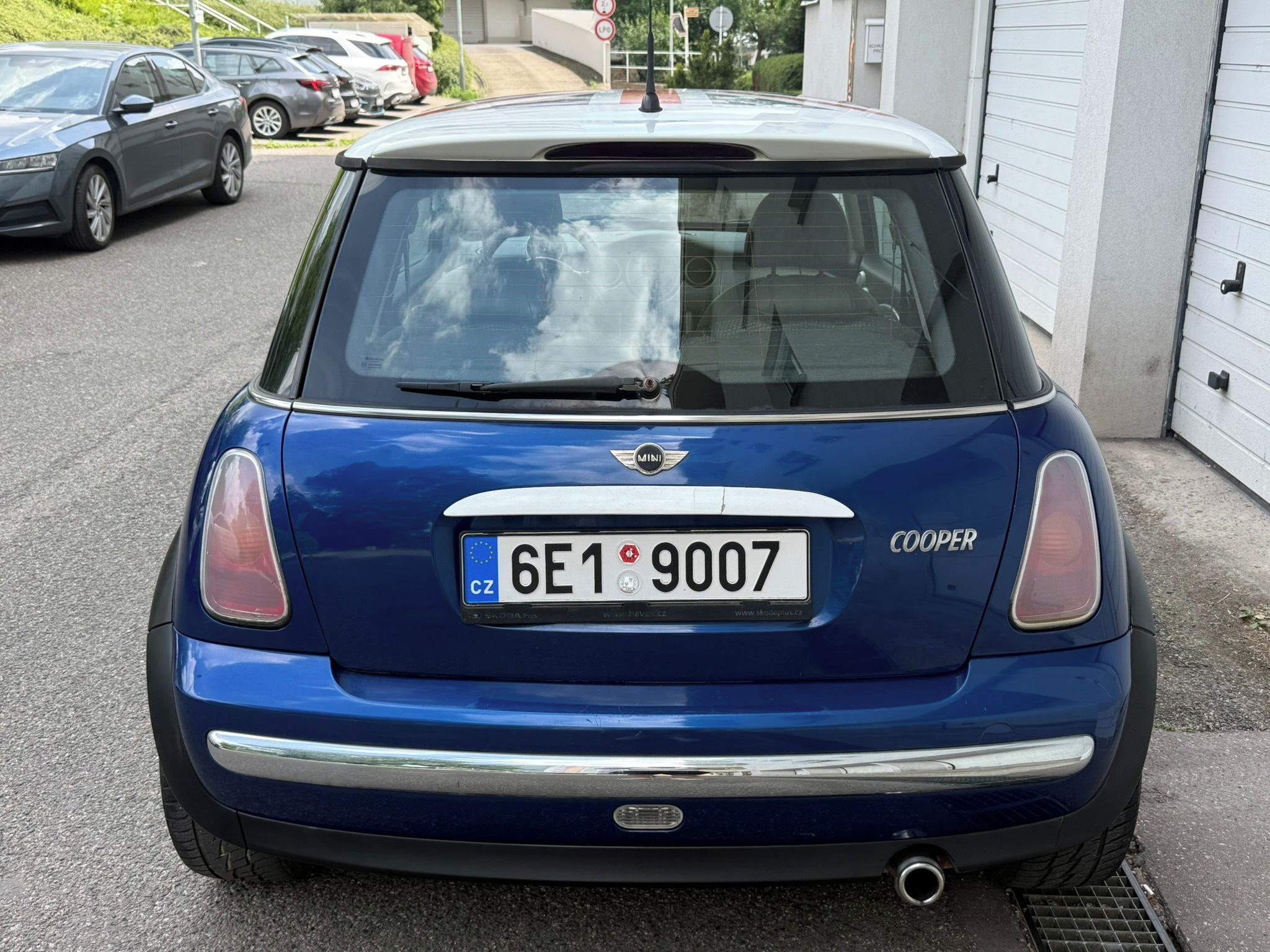 Mini Cooper, 1.6i, 85kw - fotka 4
