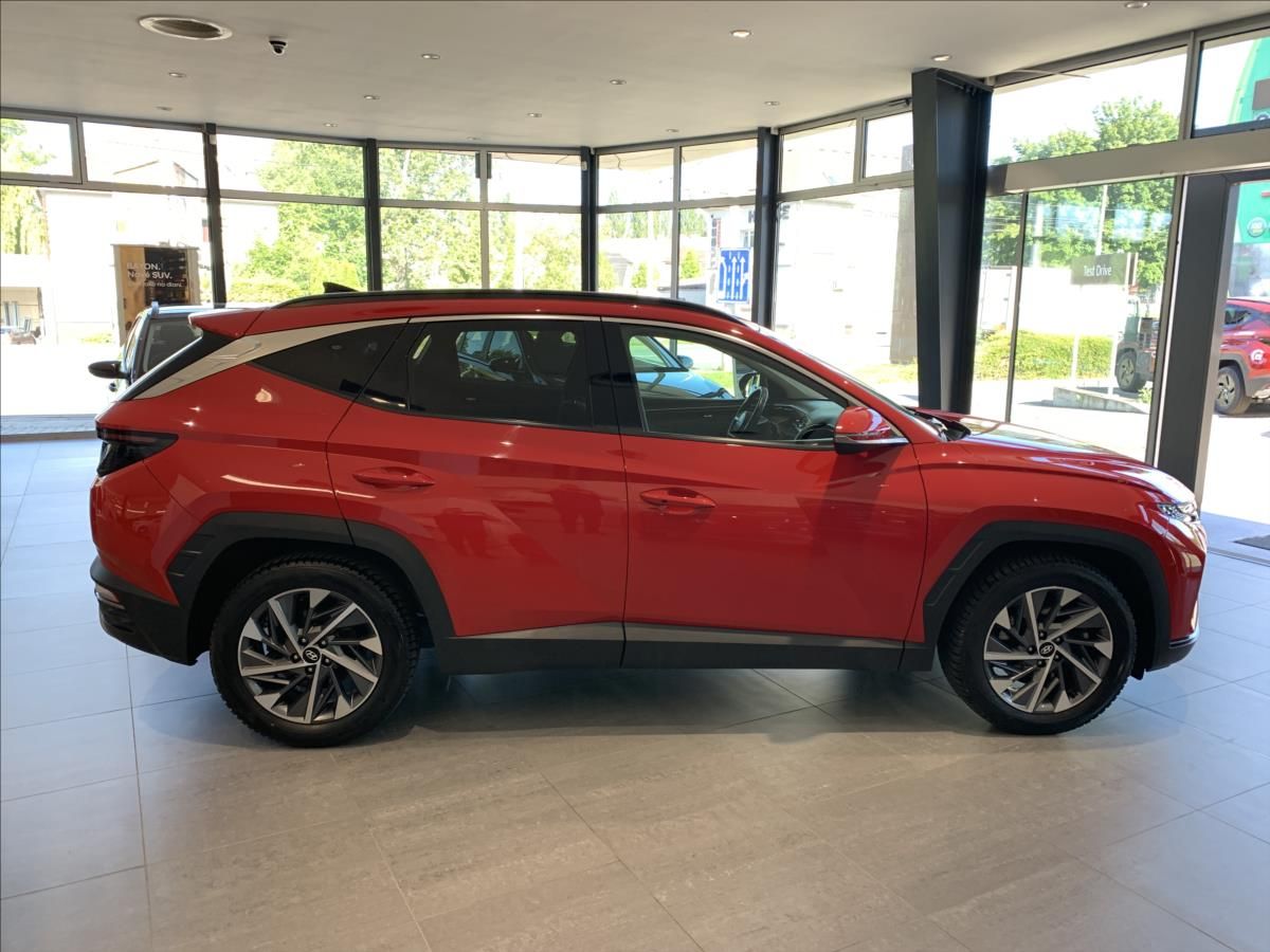 Hyundai Tucson, 1,6 TGDI 110kW 4x2 MT Style - fotka 4
