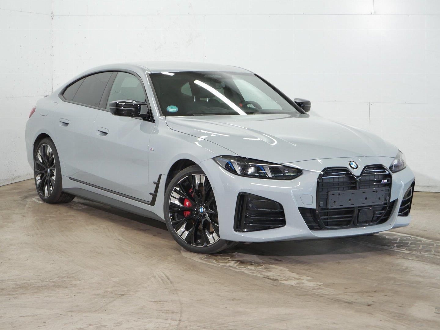 BMW Řada 4, M440i xDrive Gran Coupé M PRO - fotka 2