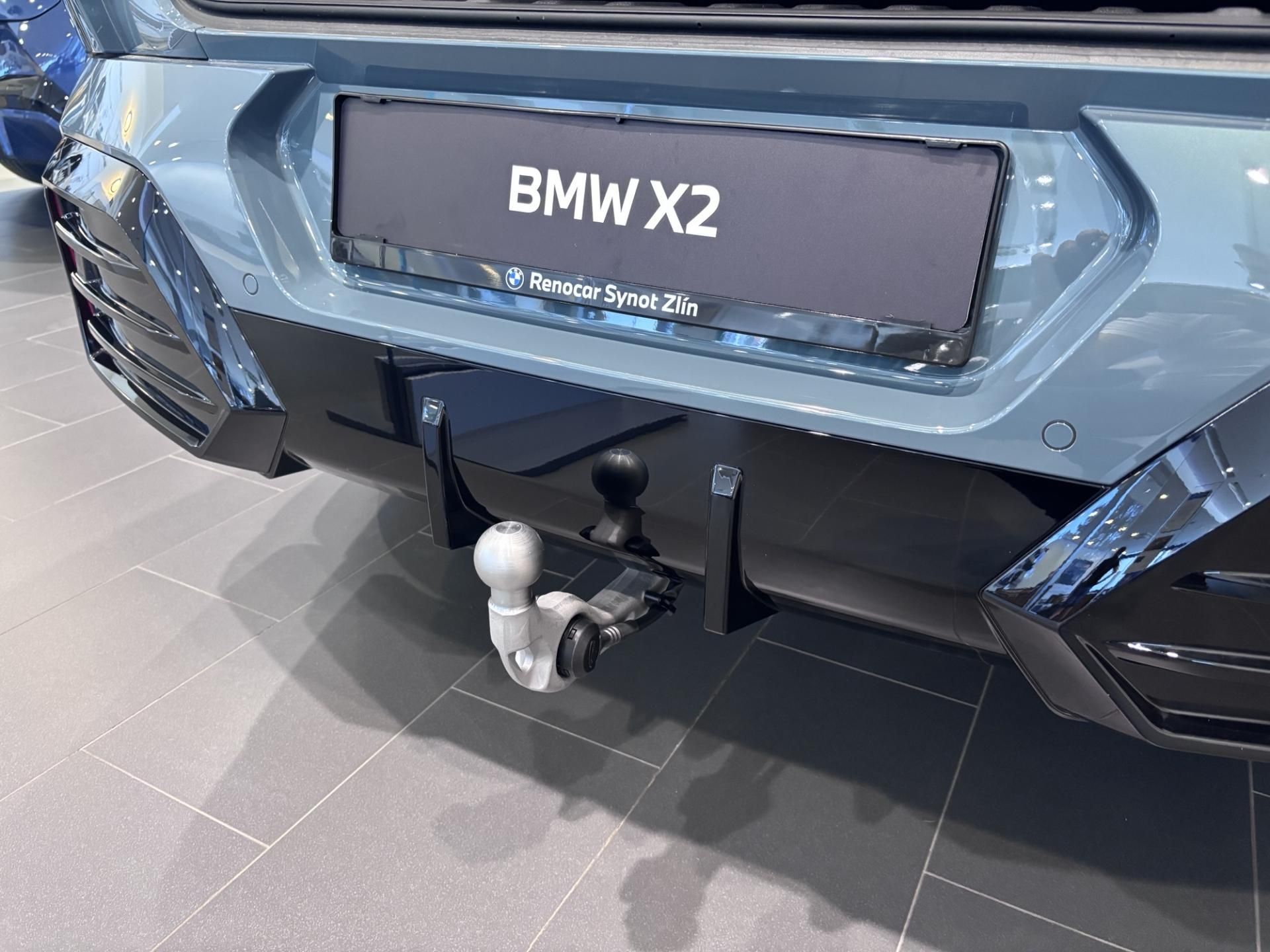 BMW X2, sDrive 20i - fotka 6