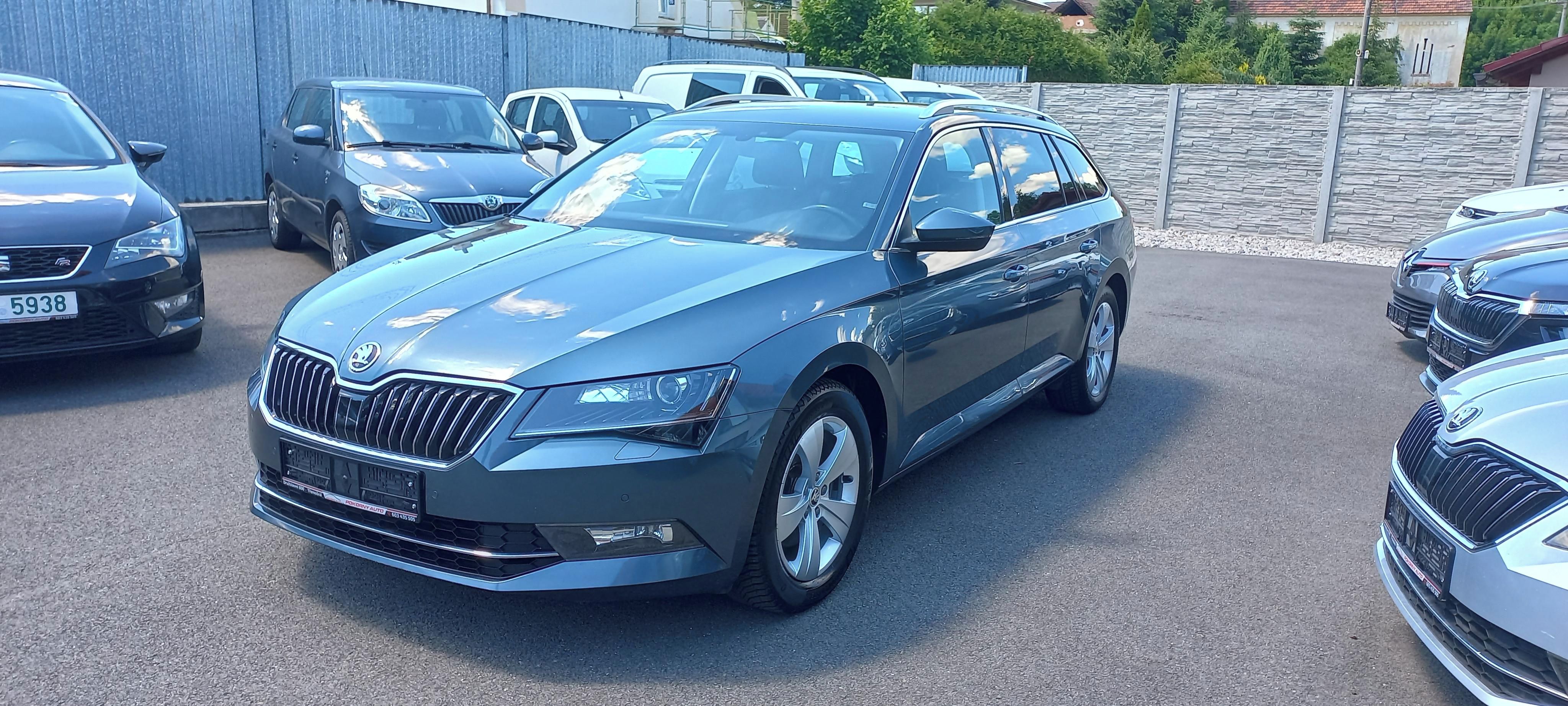 Škoda Superb, 2.0 TDI 110 kw Dsg - fotka 5