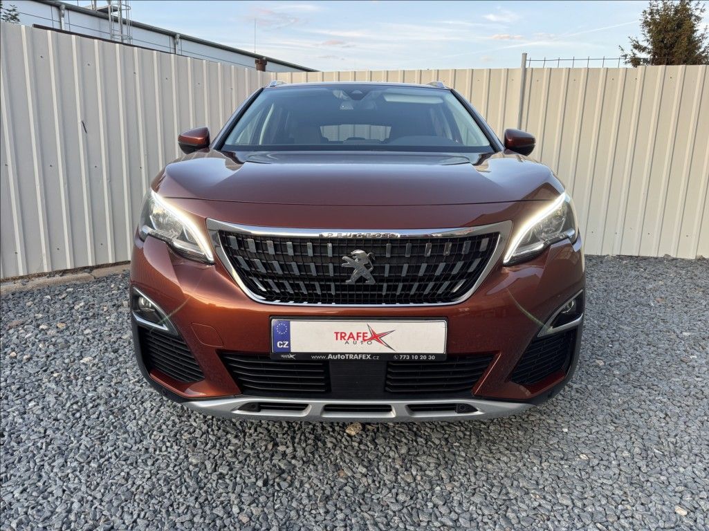 Peugeot 3008, 1,2 i ALLURE DPH 1.maj původČR - fotka 2