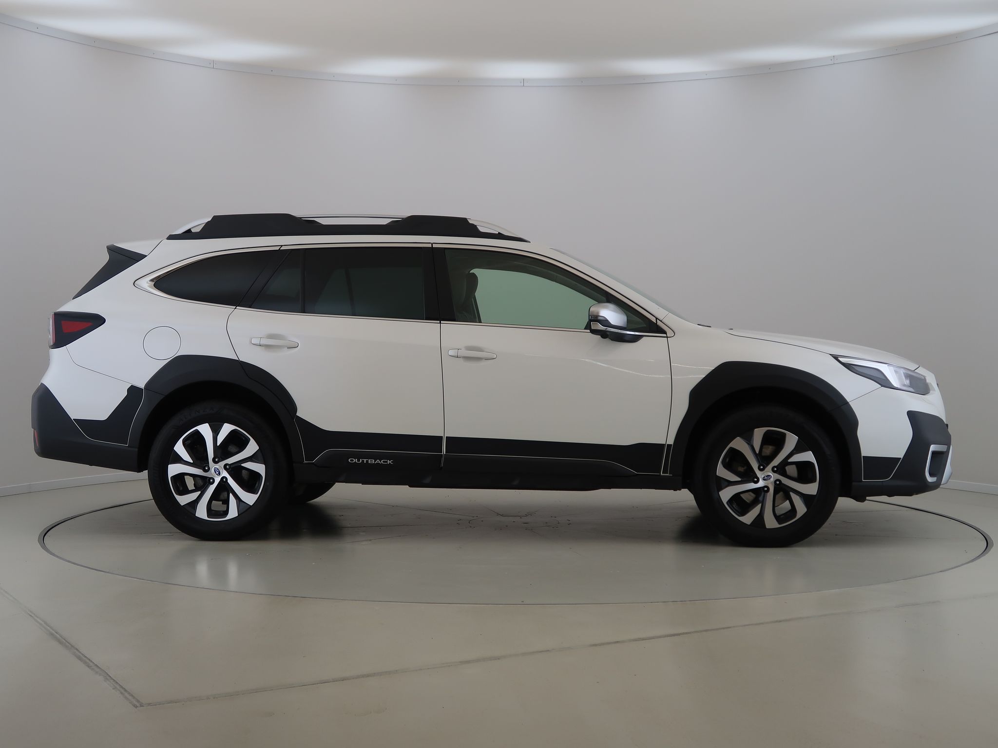 Subaru Outback, 2.5i,124kW,CZ,1Maj,4x4 - fotka 4