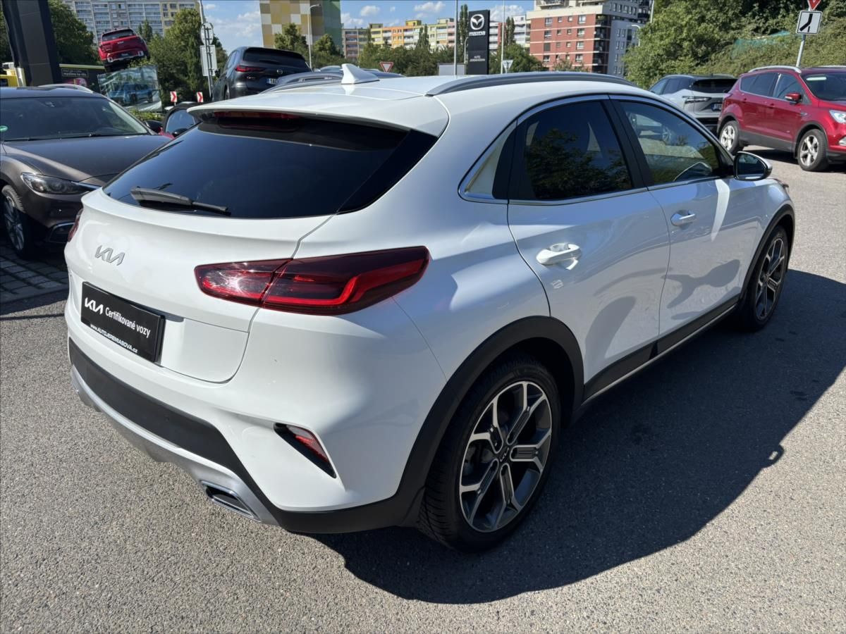 Kia XCee´d, 1,5 TGDi 118kW TOP ZÁRUKA KŮŽE - fotka 5