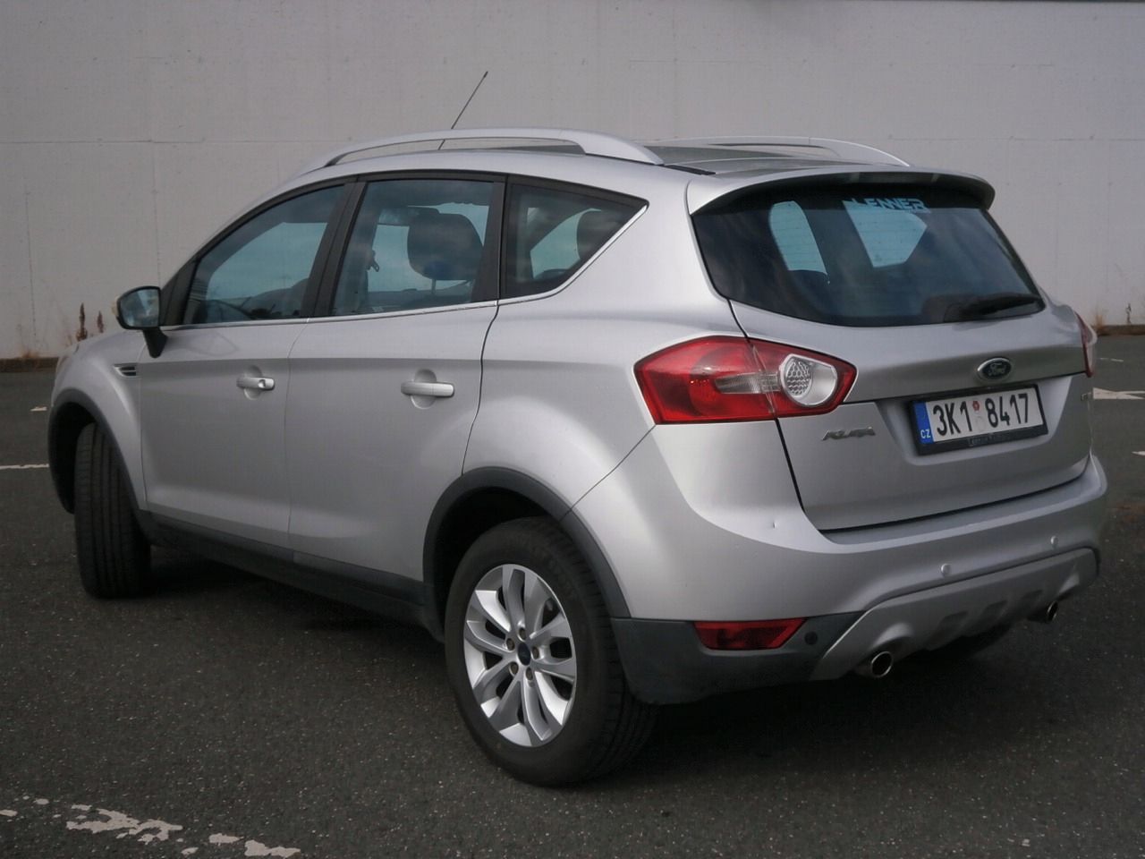 Ford Kuga, 2,0TDCI 4x4 NOVA SPOJKA,PNEU - fotka 4