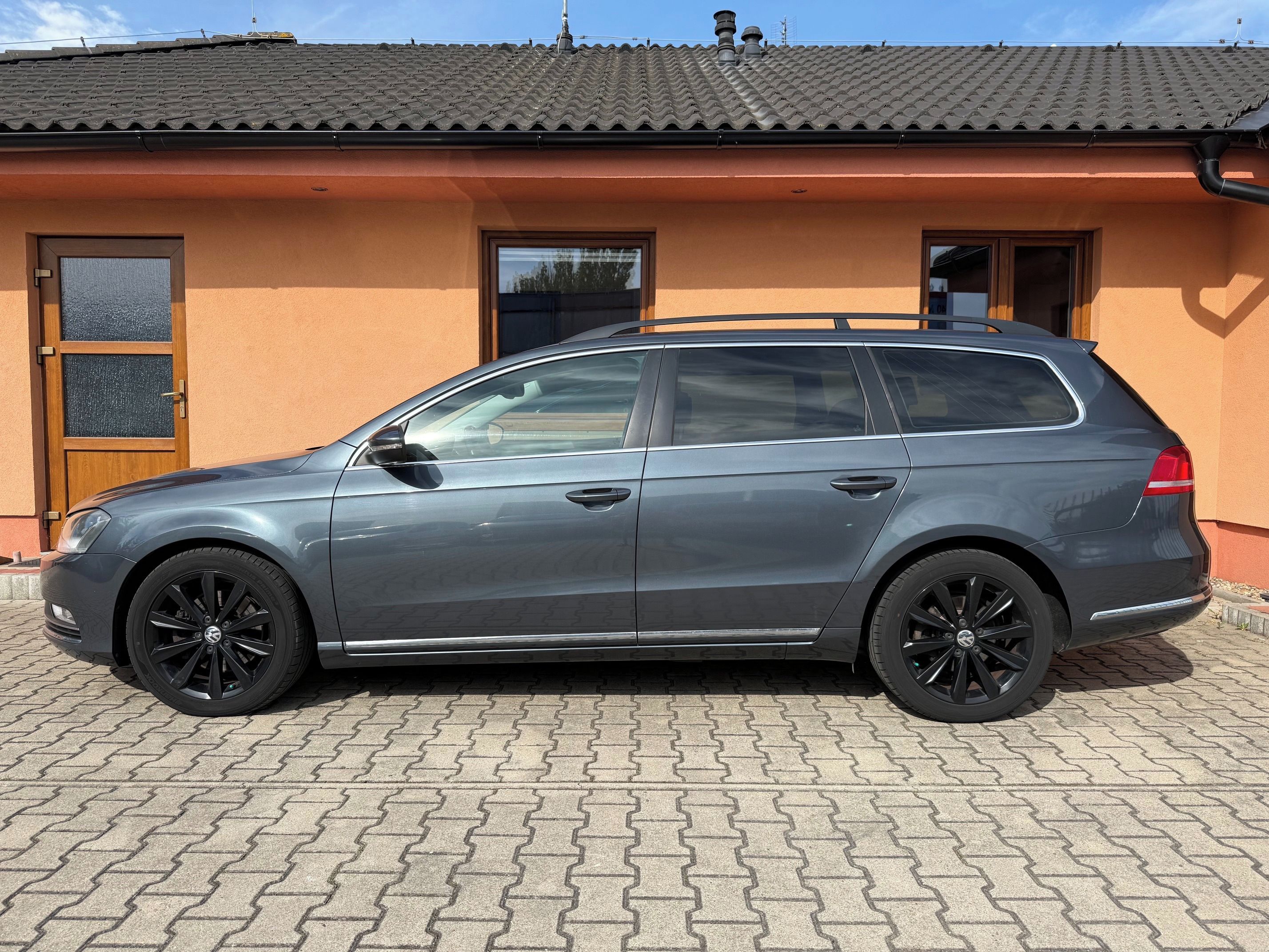 Volkswagen Passat, 1.8 Tsi, manuál, kombi - fotka 3