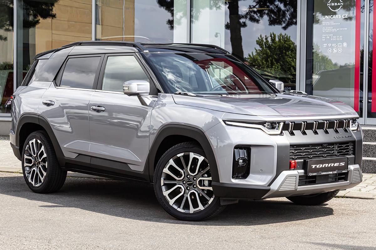 SsangYong Torres, 1,5 GDI 4WD AT PREMIUM 5el.dve - fotka 3