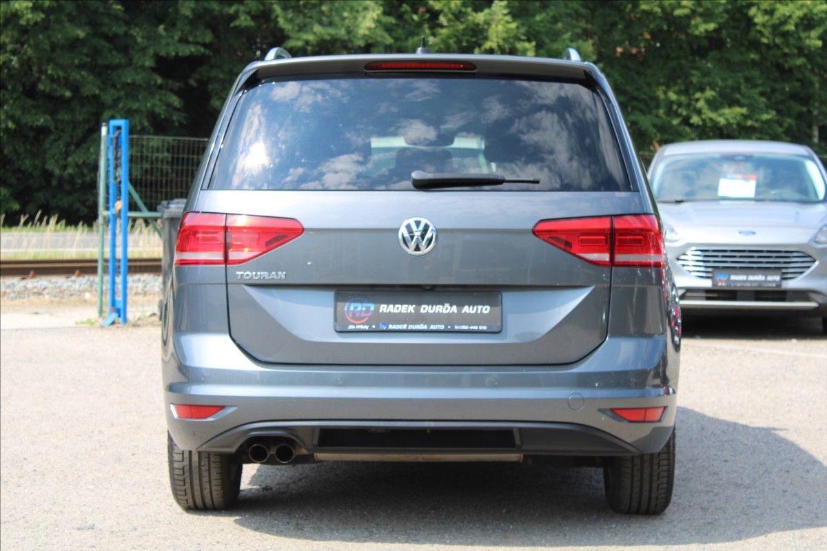 Volkswagen Touran, 1,4 TSI  ČR,1.MAJ,DPH,AUTOMAT - fotka 6
