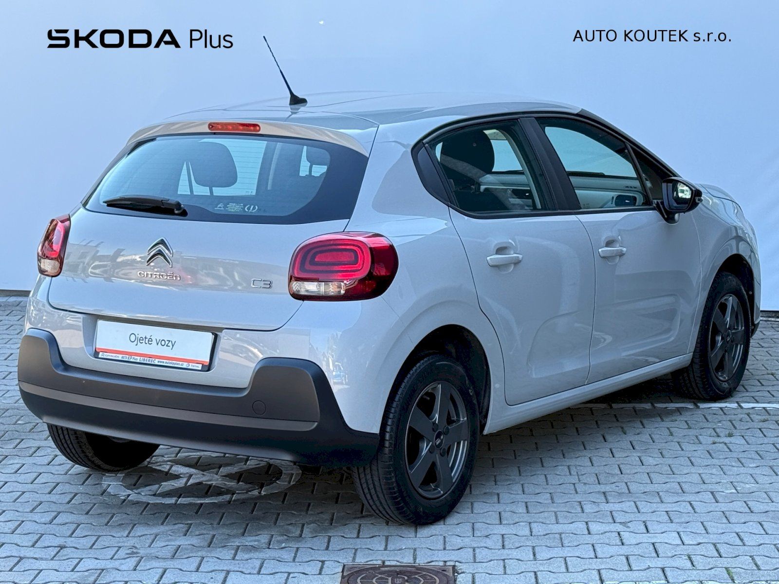 Citroën C3, 1.2 61KW/83PS - fotka 2