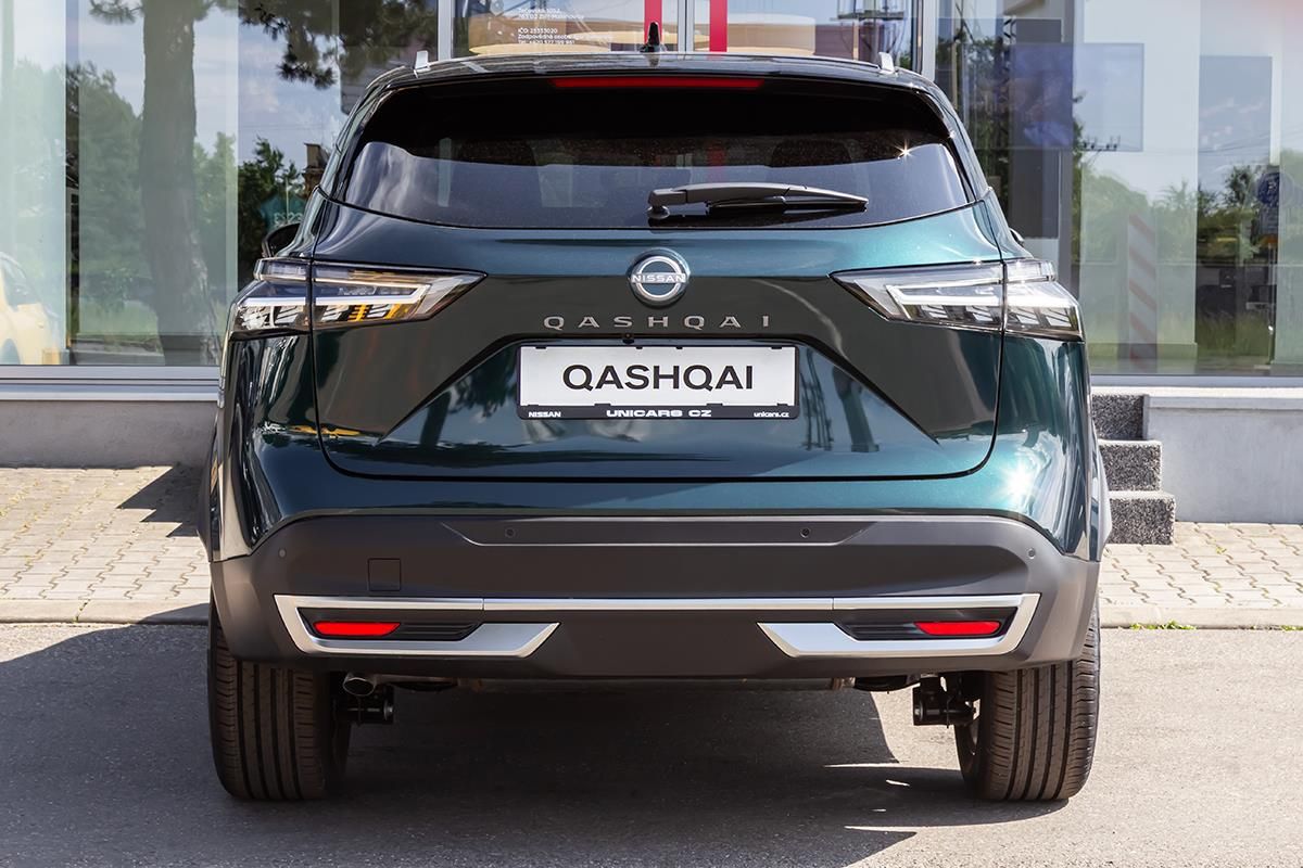 Nissan Qashqai, 1,3 DIG-T X-TRONIC  TEKNA - fotka 6