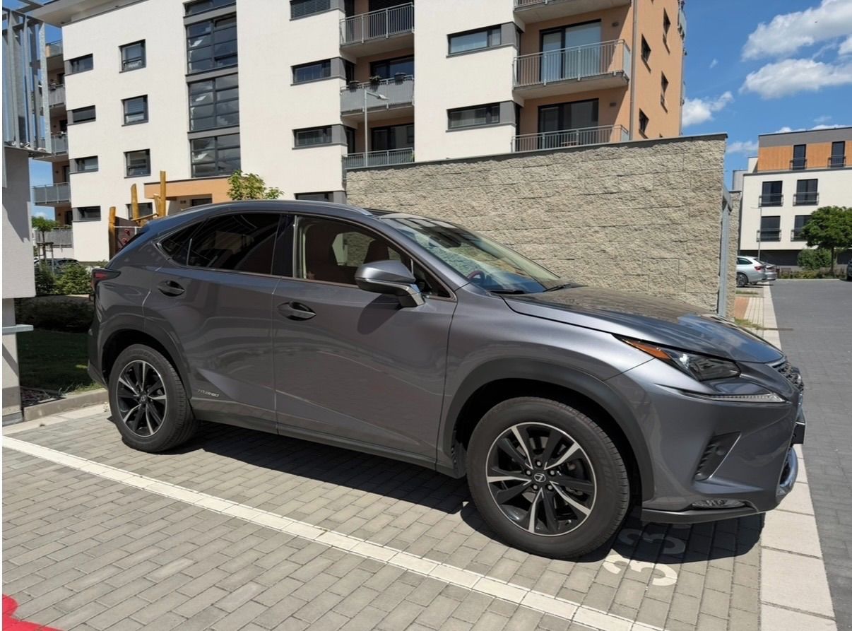 Lexus NX 300h, NX 300h, ČR, STK 2028 - fotka 2