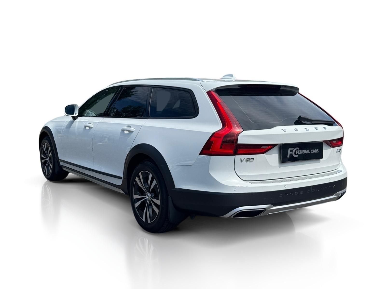 Volvo V90, CC D4 AWD // TZ // pneu // - fotka 3