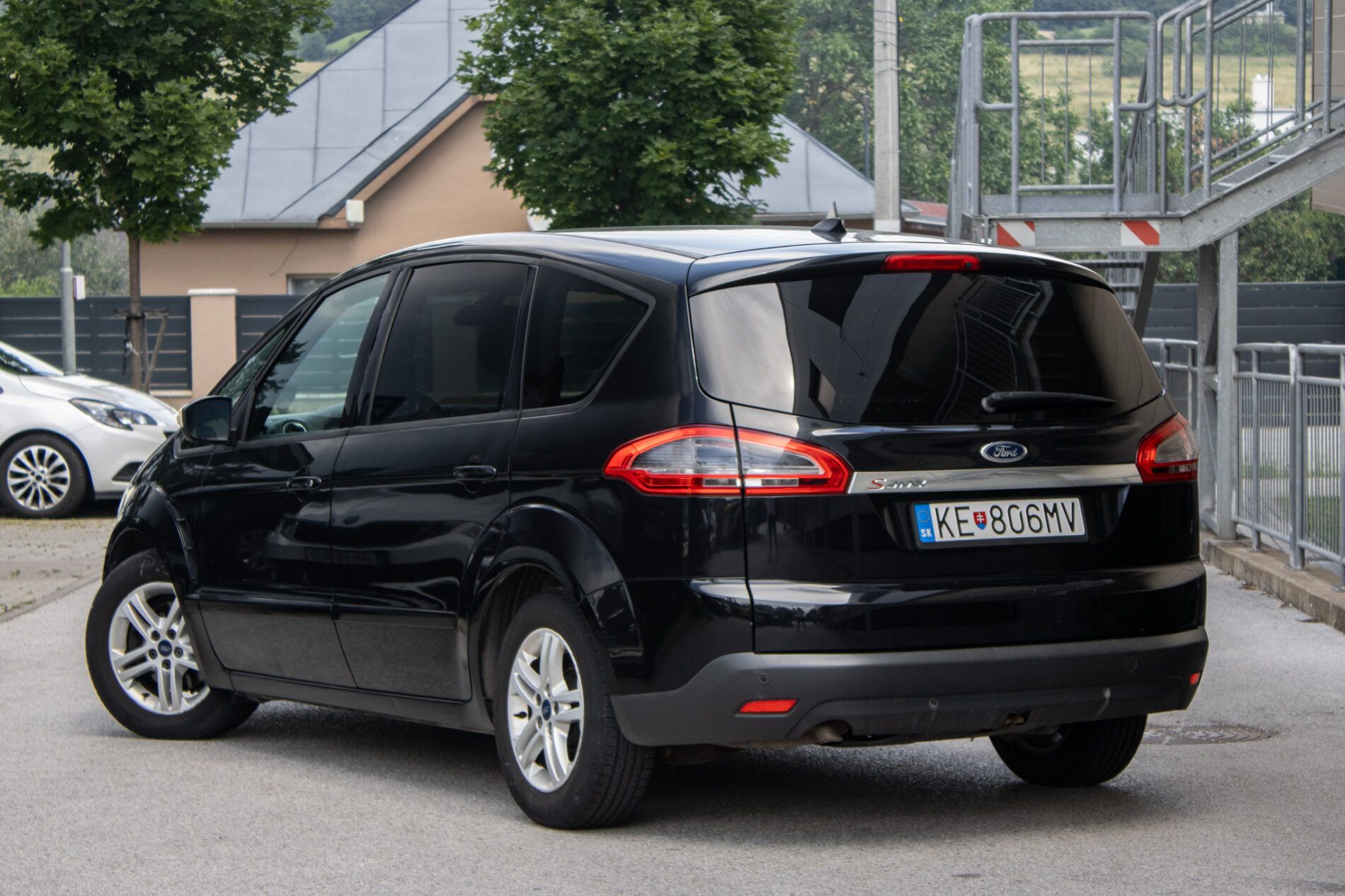 Ford S-MAX - fotka 6