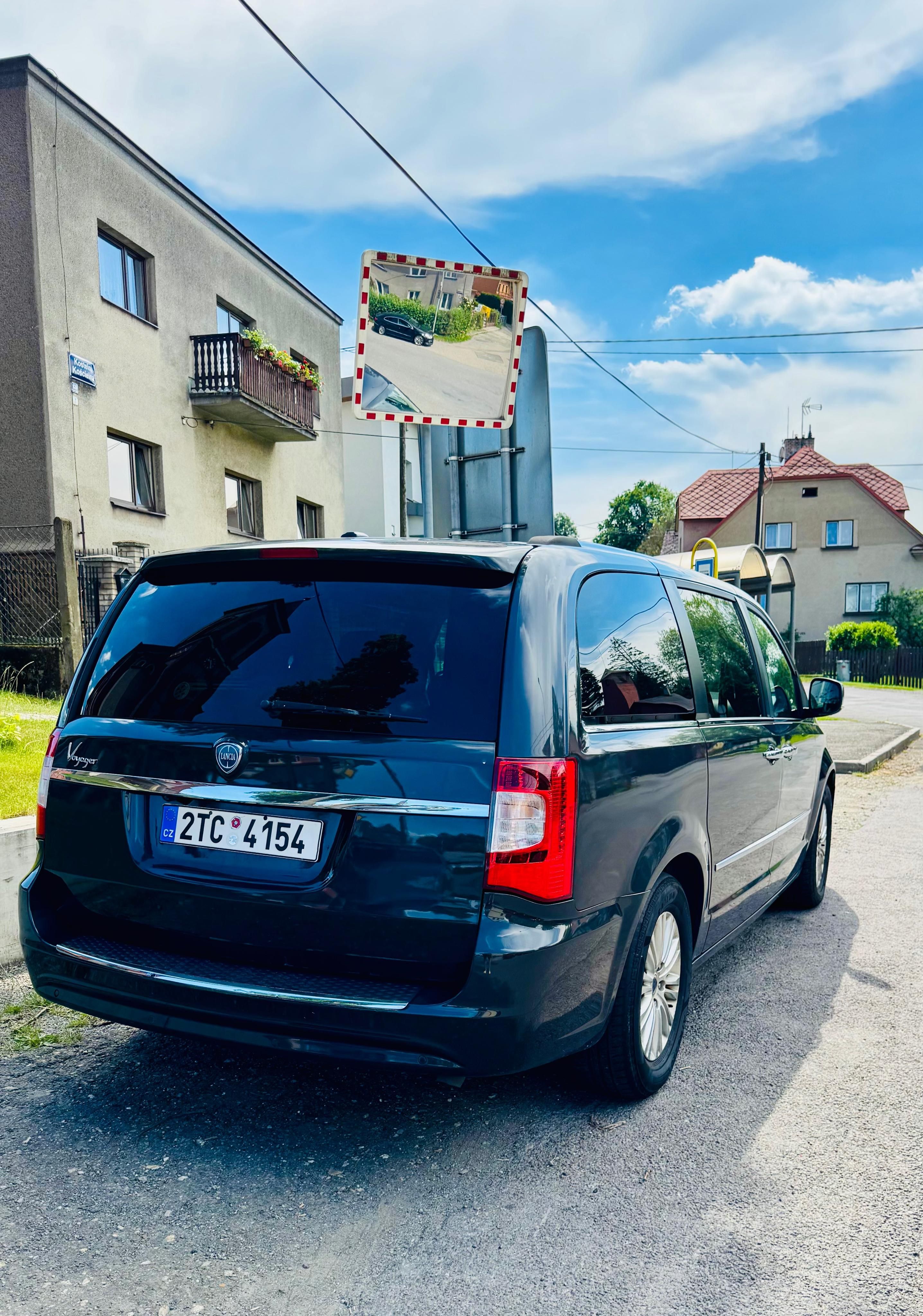 Lancia Voyager, 2.8 crd 120 kW Limited - fotka 5