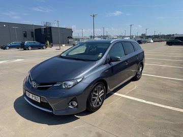 Hybrid Touring, Pano, Navigace