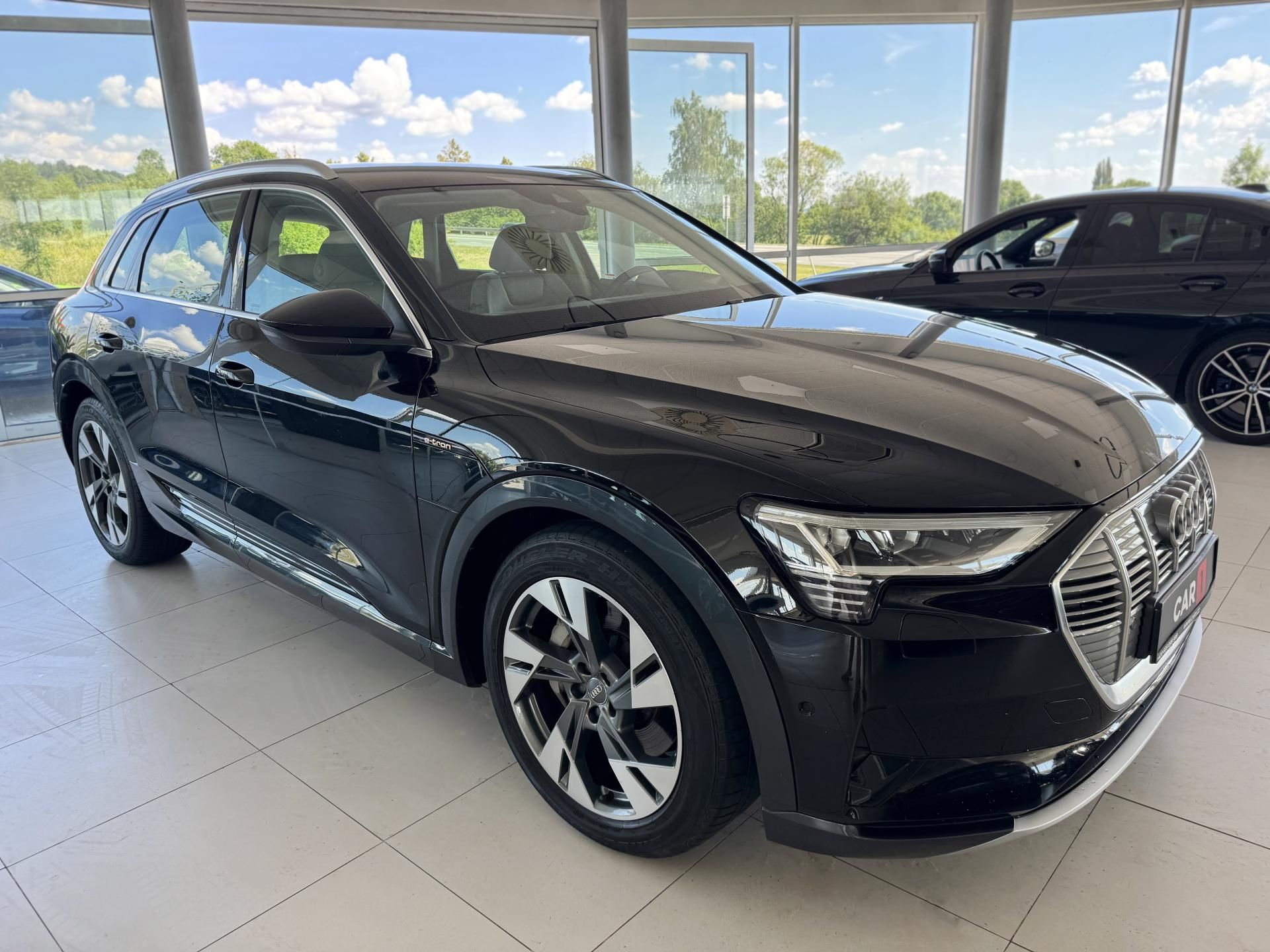 Audi e-tron, 55 Quattro*300kW*NočníVidění - fotka 4