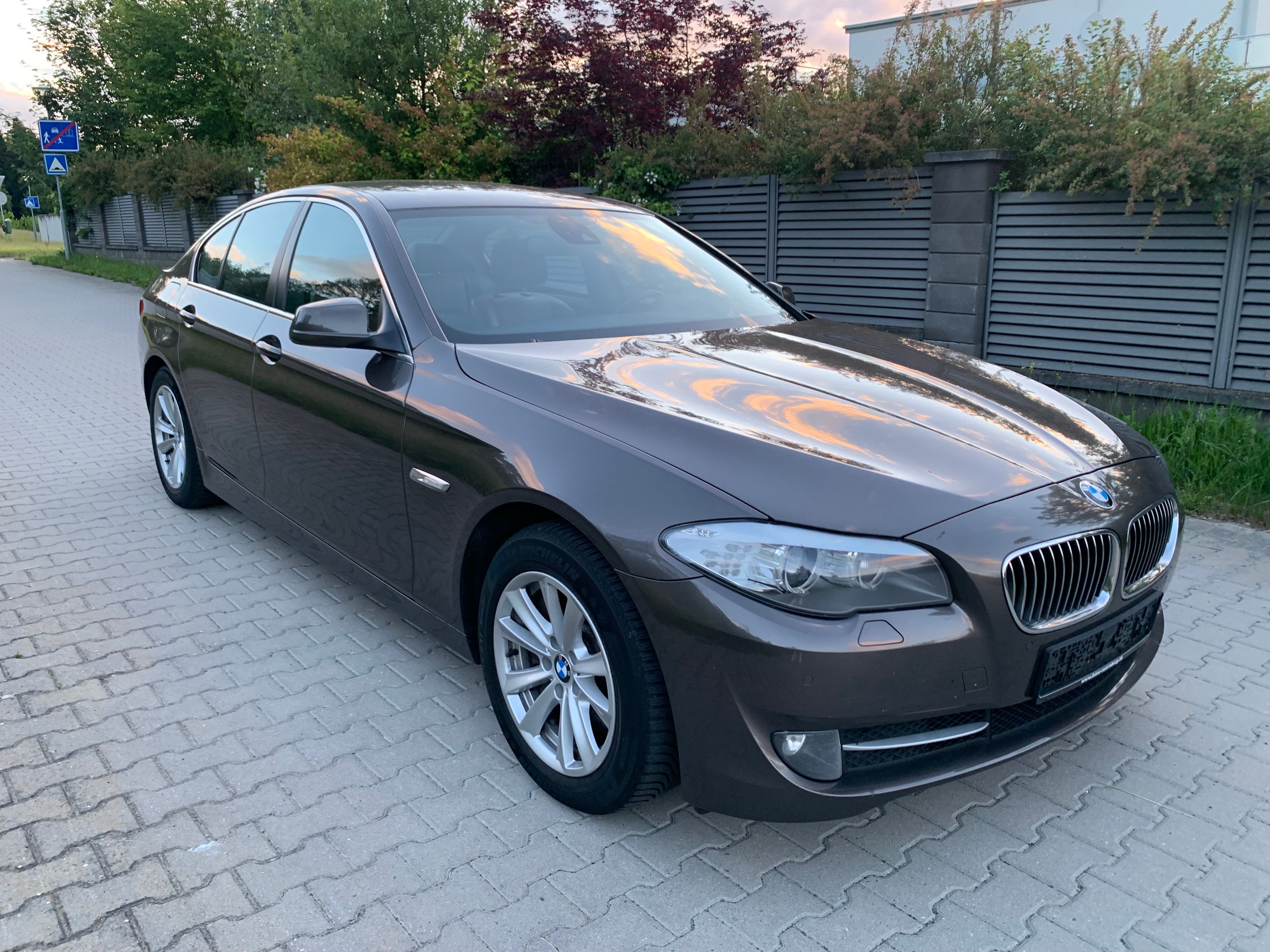 BMW Řada 5, BMW 530d F10 - fotka 3