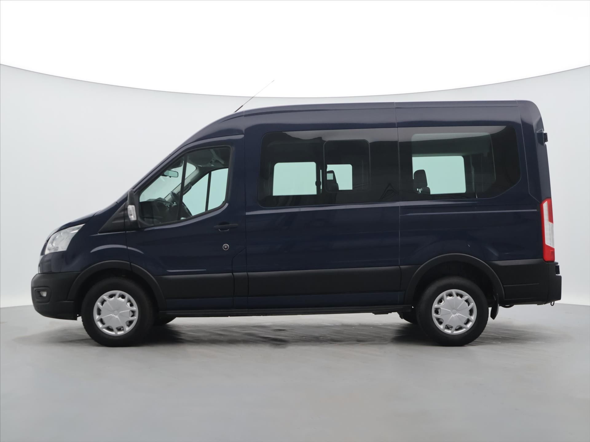 Ford Transit, 2,0 TDCI 96kW L2 9-míst CZ 1.M - fotka 4