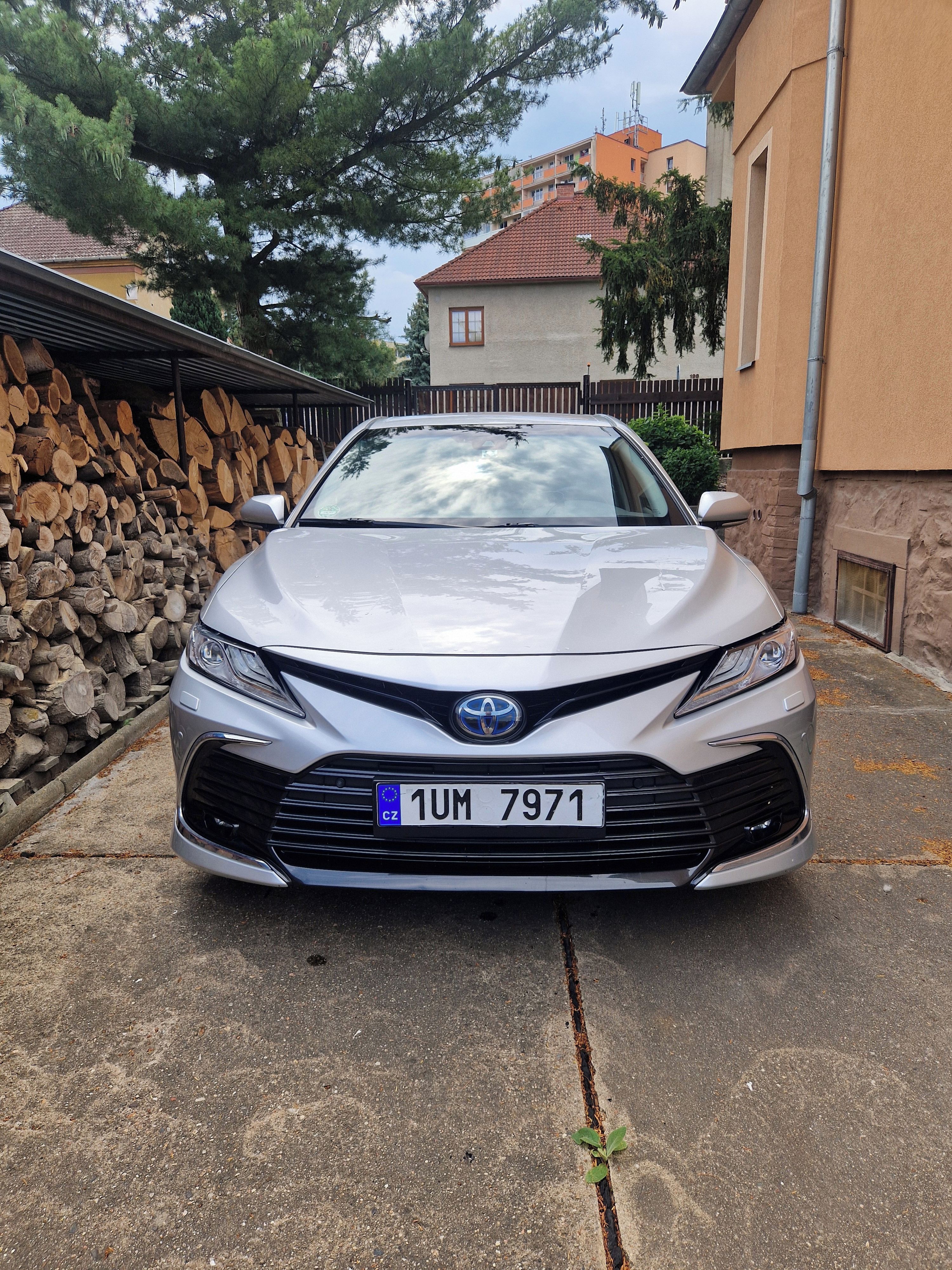Toyota Camry - fotka 2
