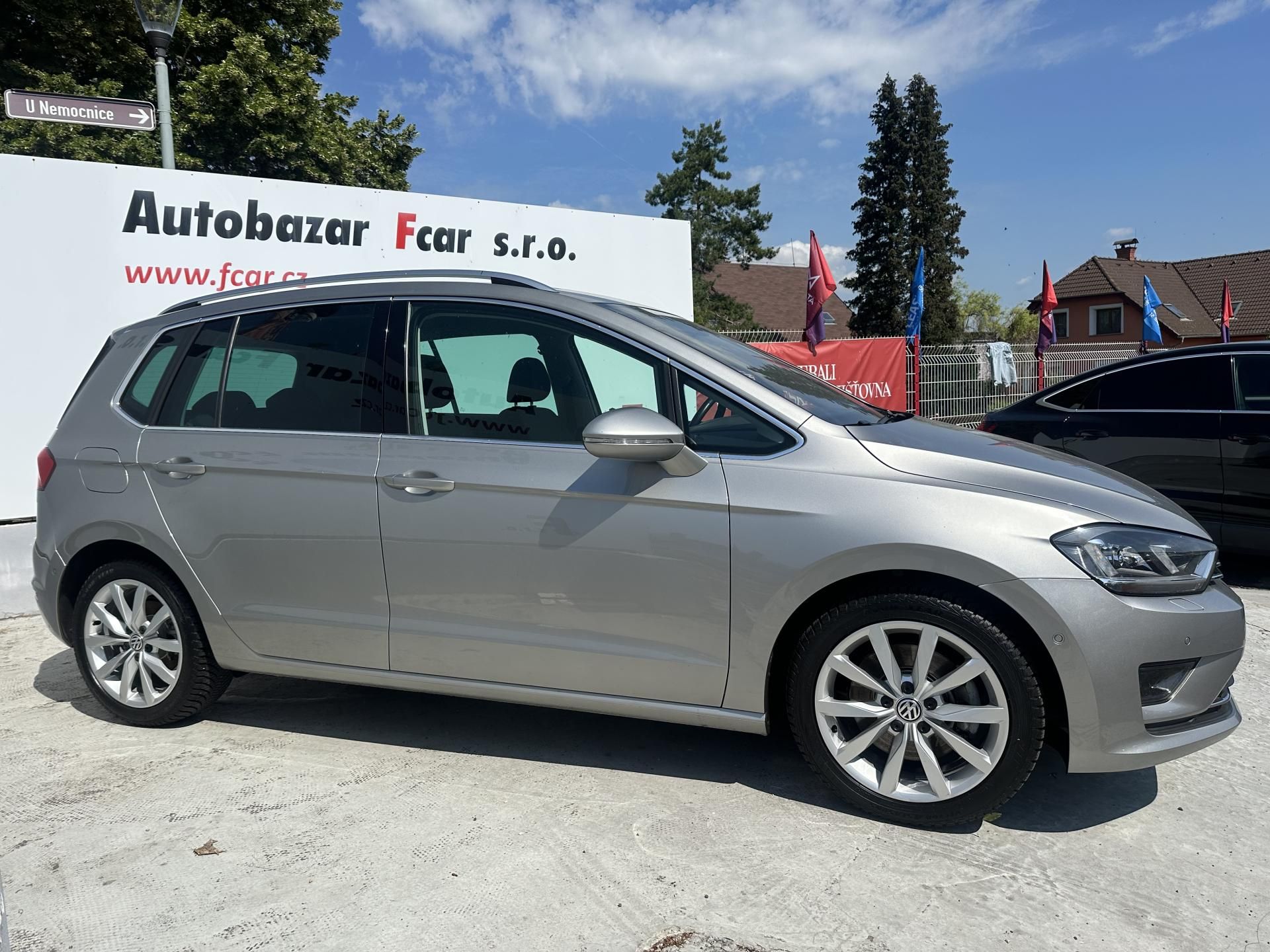 Volkswagen Golf Sportsvan, 2.0 TDI 1. majitel, ser. kniha - fotka 3