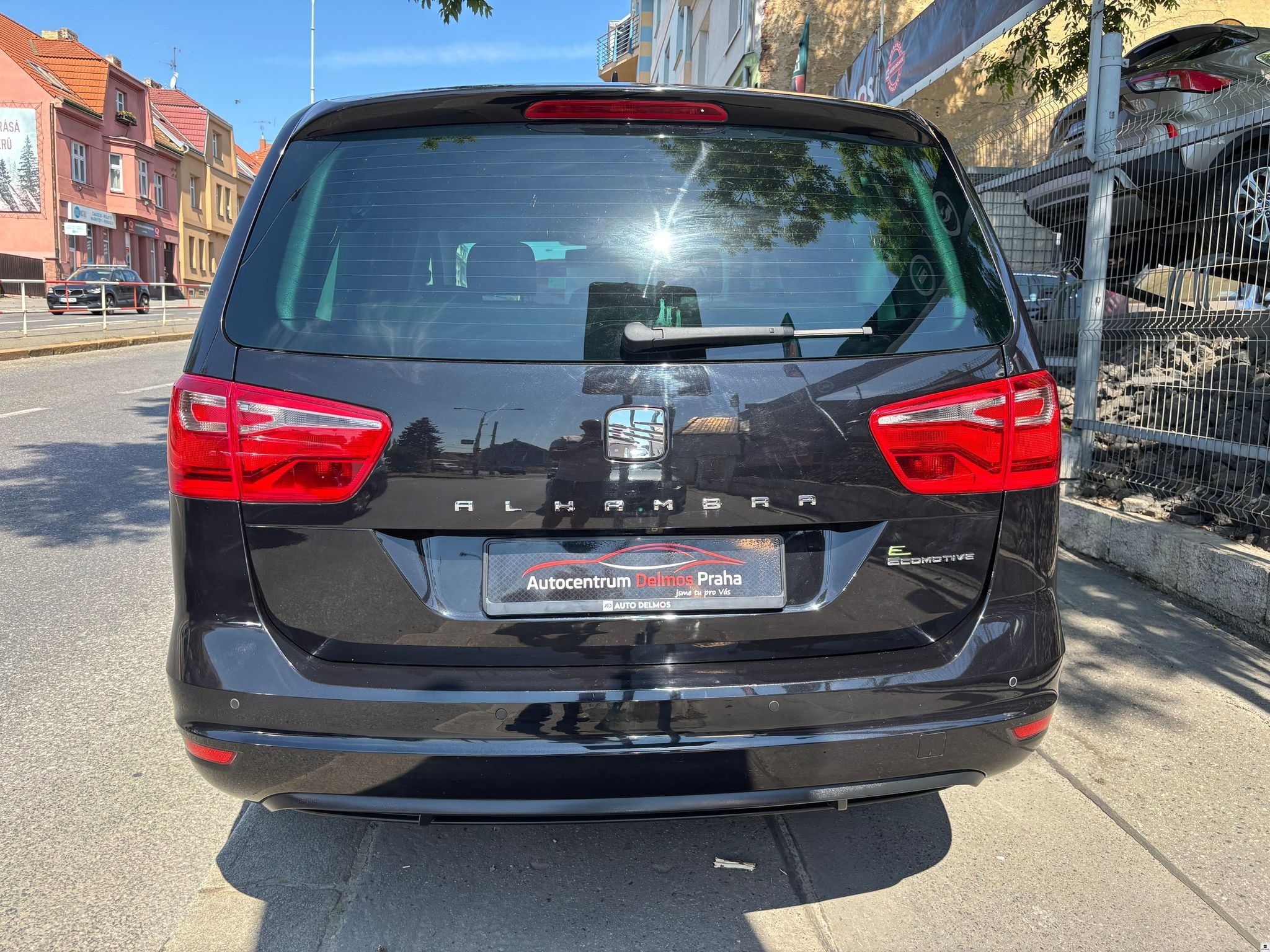 Seat Alhambra, 2.0TDi-103kW/STYLE/7MÍST/MAN6/ - fotka 4
