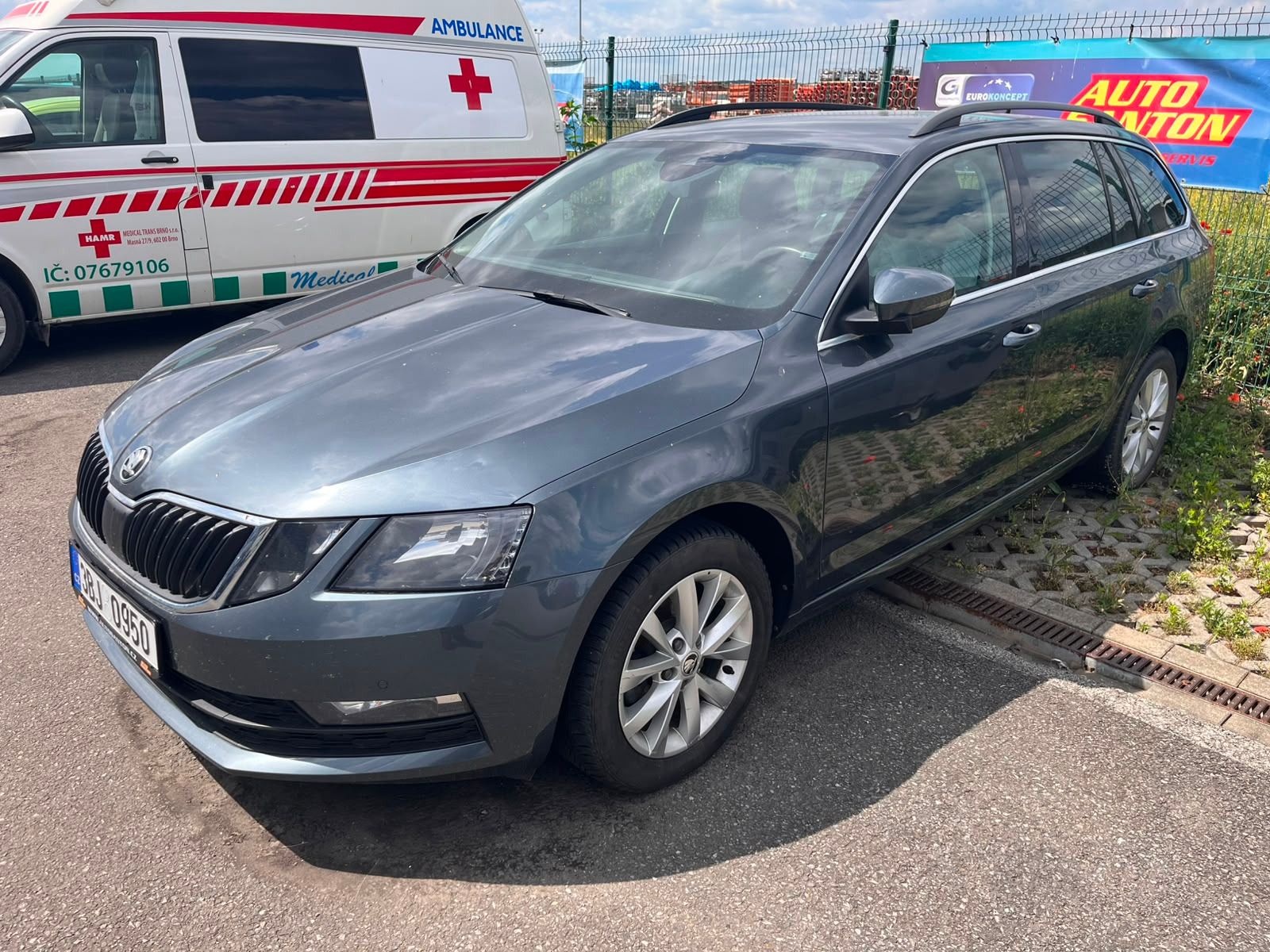 Škoda Octavia, 1.6 TDI 85kW aut., motor KO - fotka 2