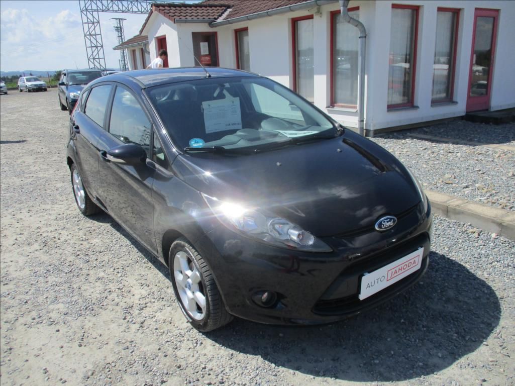 Ford Fiesta, 1,2 i,klima,serv.kniha,
