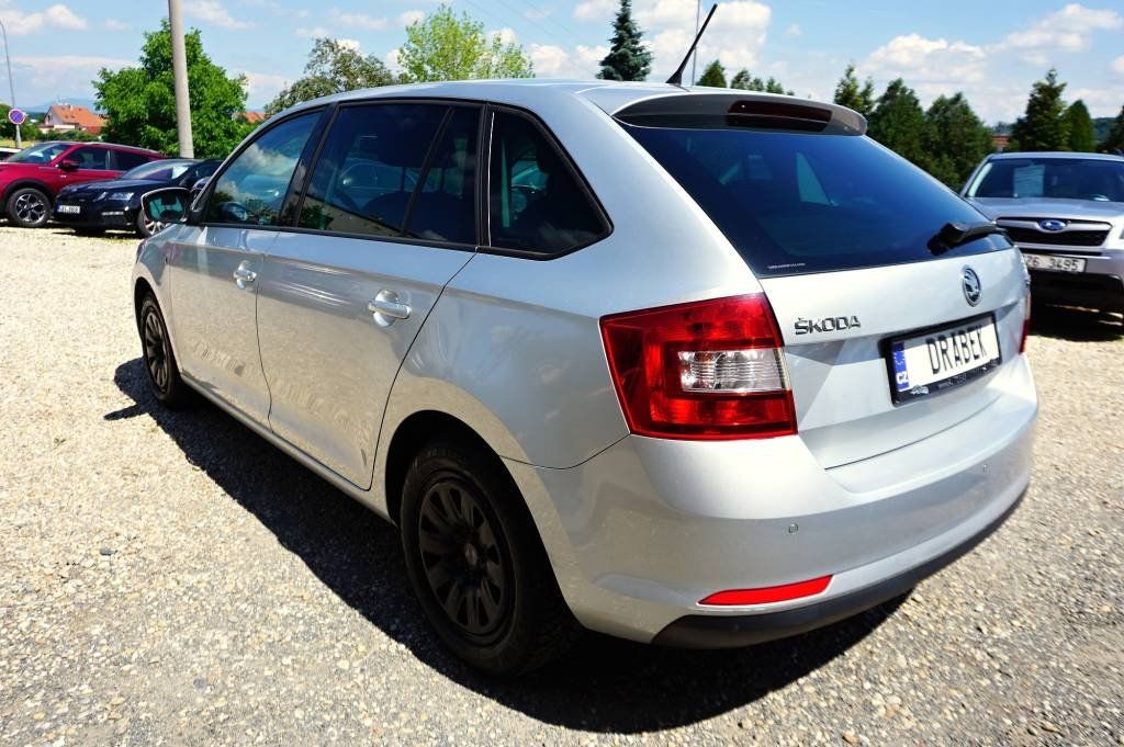 Škoda Rapid, ELEGANCE 1,6 TDI 66 kW - fotka 6