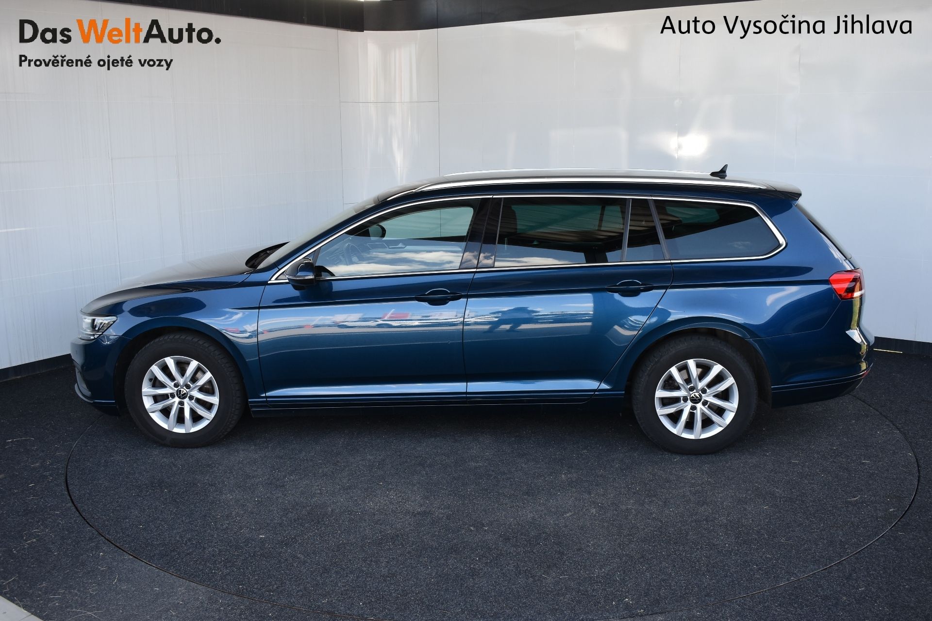 Volkswagen Passat Variant, 1.5TSI 110kW, LED, tažné - fotka 3