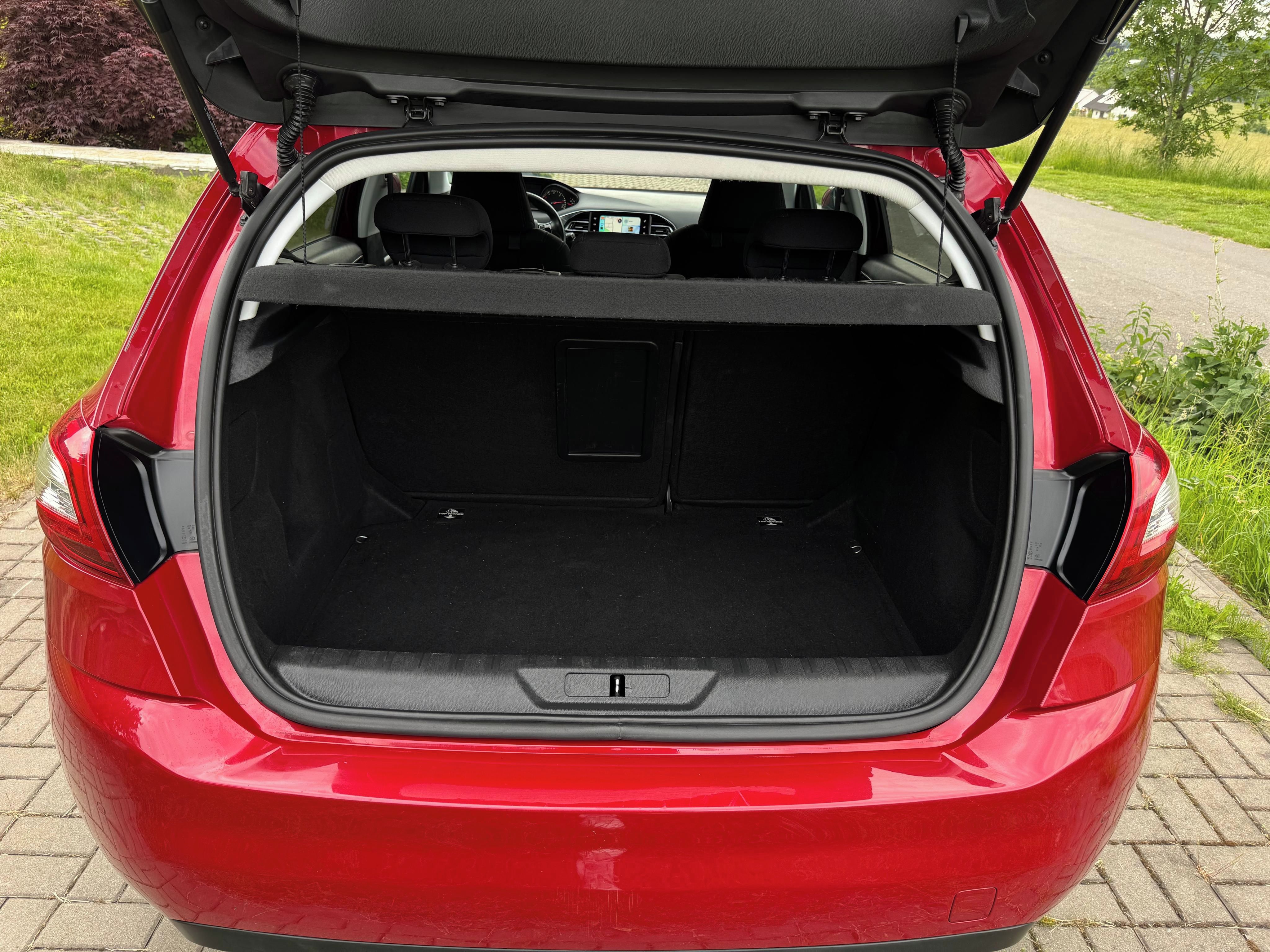 Peugeot 308, 1.6 HDi 68 | ČR | Bez AdBlue - fotka 6