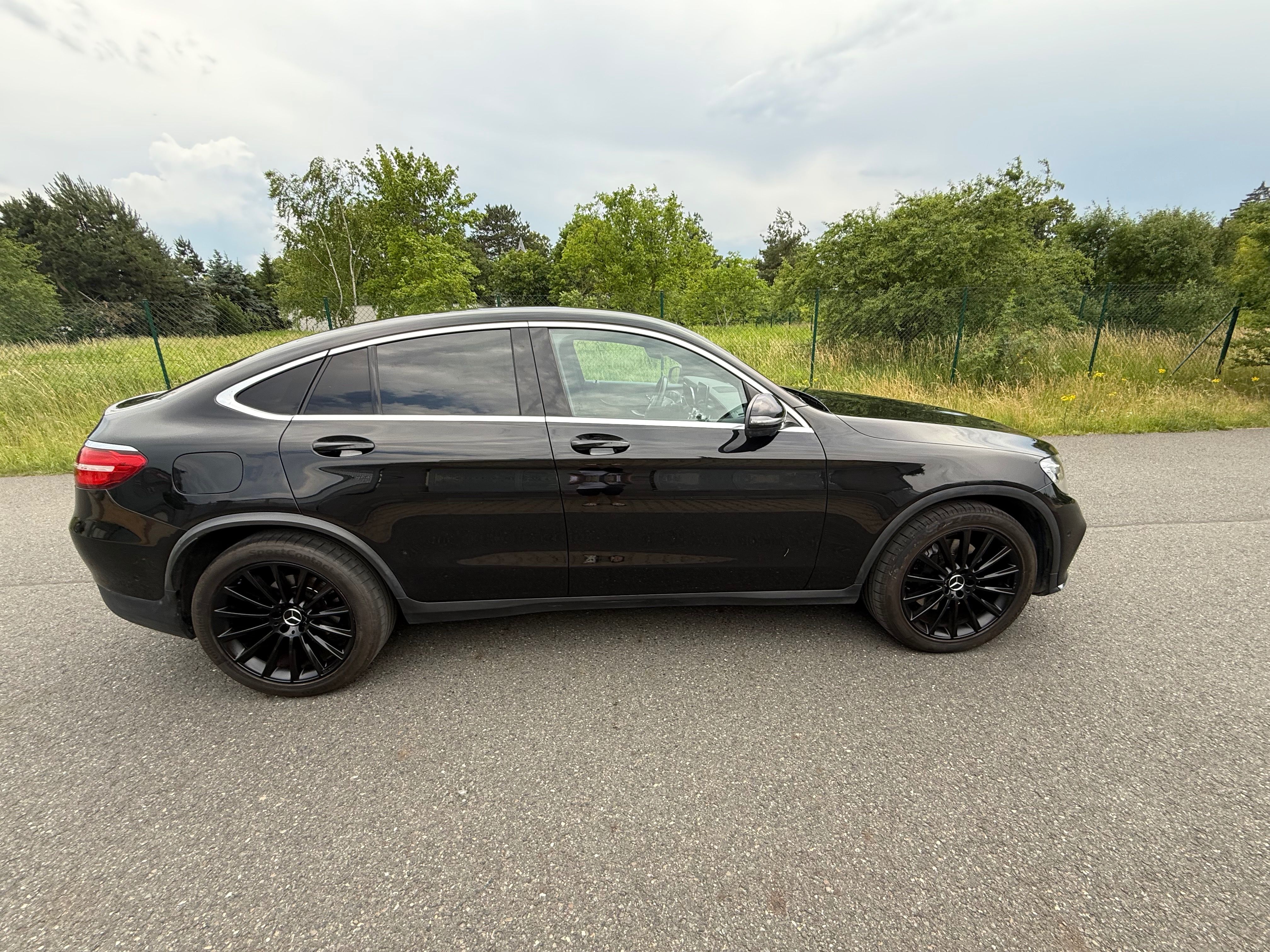 Mercedes-Benz GLC, GLC Coupe AMG-bohatá výbava ČR - fotka 4