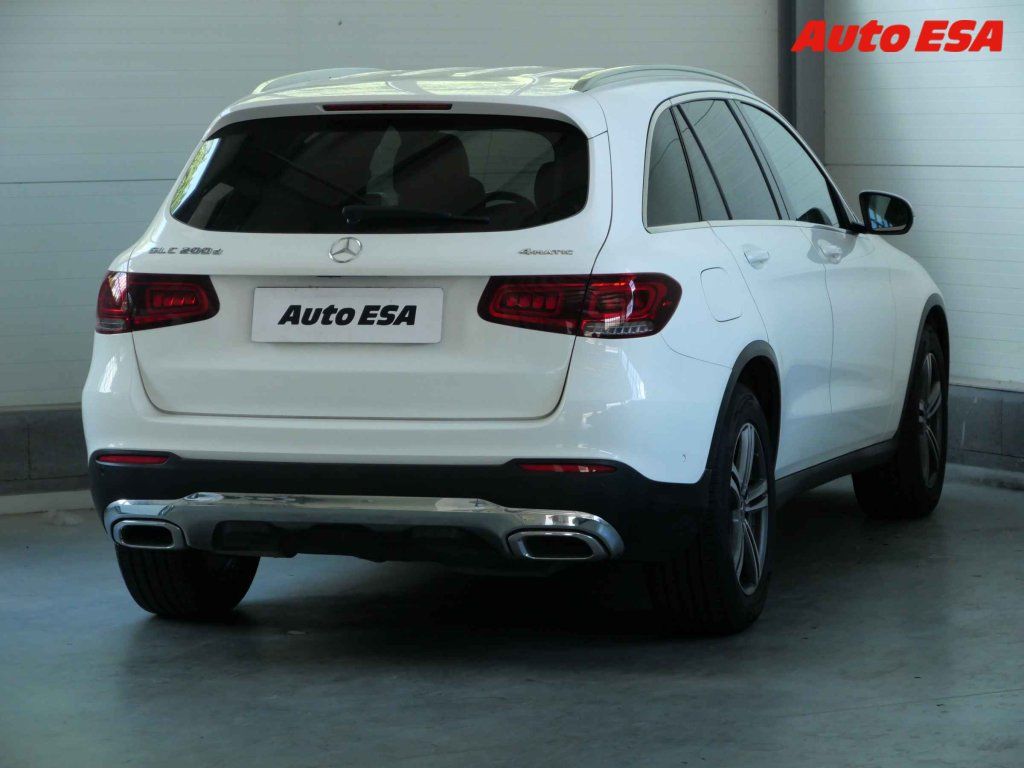 Mercedes-Benz GLC, 2.0,2.maj,ČR - fotka 4