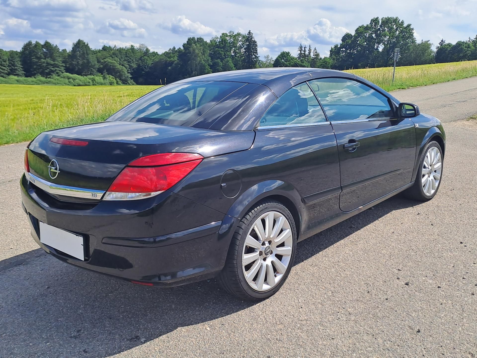 Opel Astra, 1.8 KABRIO - fotka 2