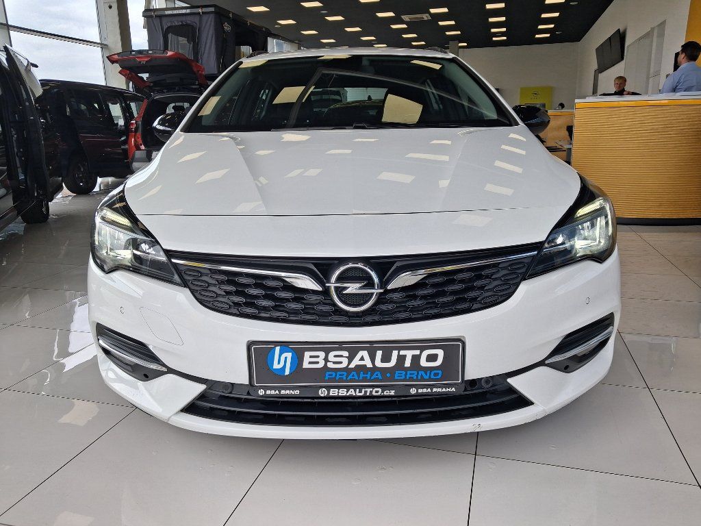 Opel Astra, 1.5CDTi 77kW 2022 - fotka 2