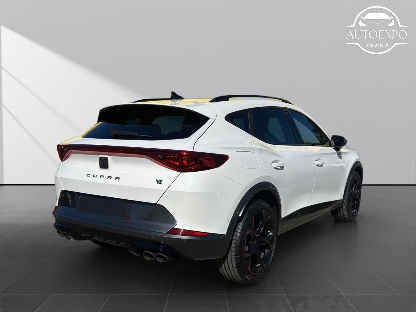Cupra Formentor, 2.0 VZ 4Drive* - fotka 4