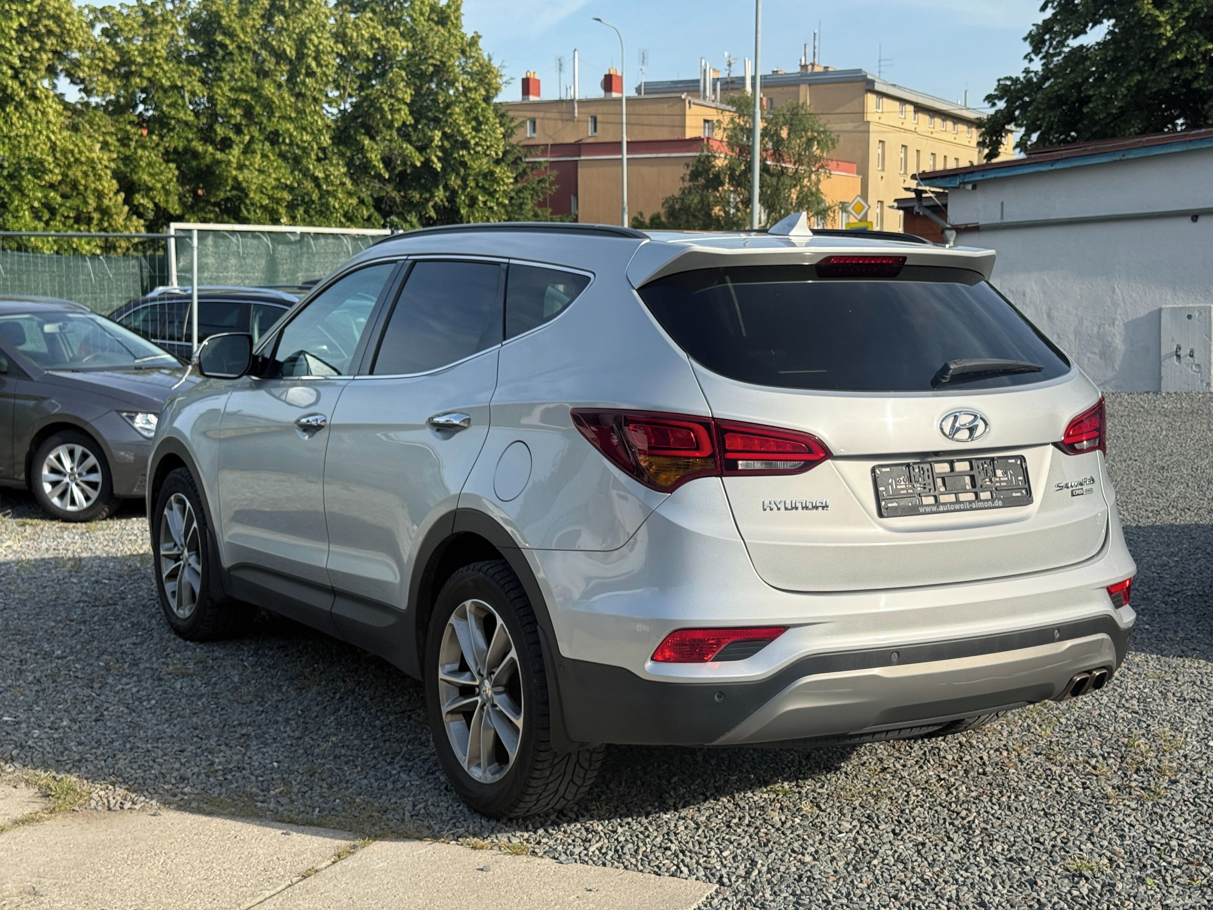 Hyundai Santa Fe, 2.2 CRDI automat, Top výbava - fotka 6