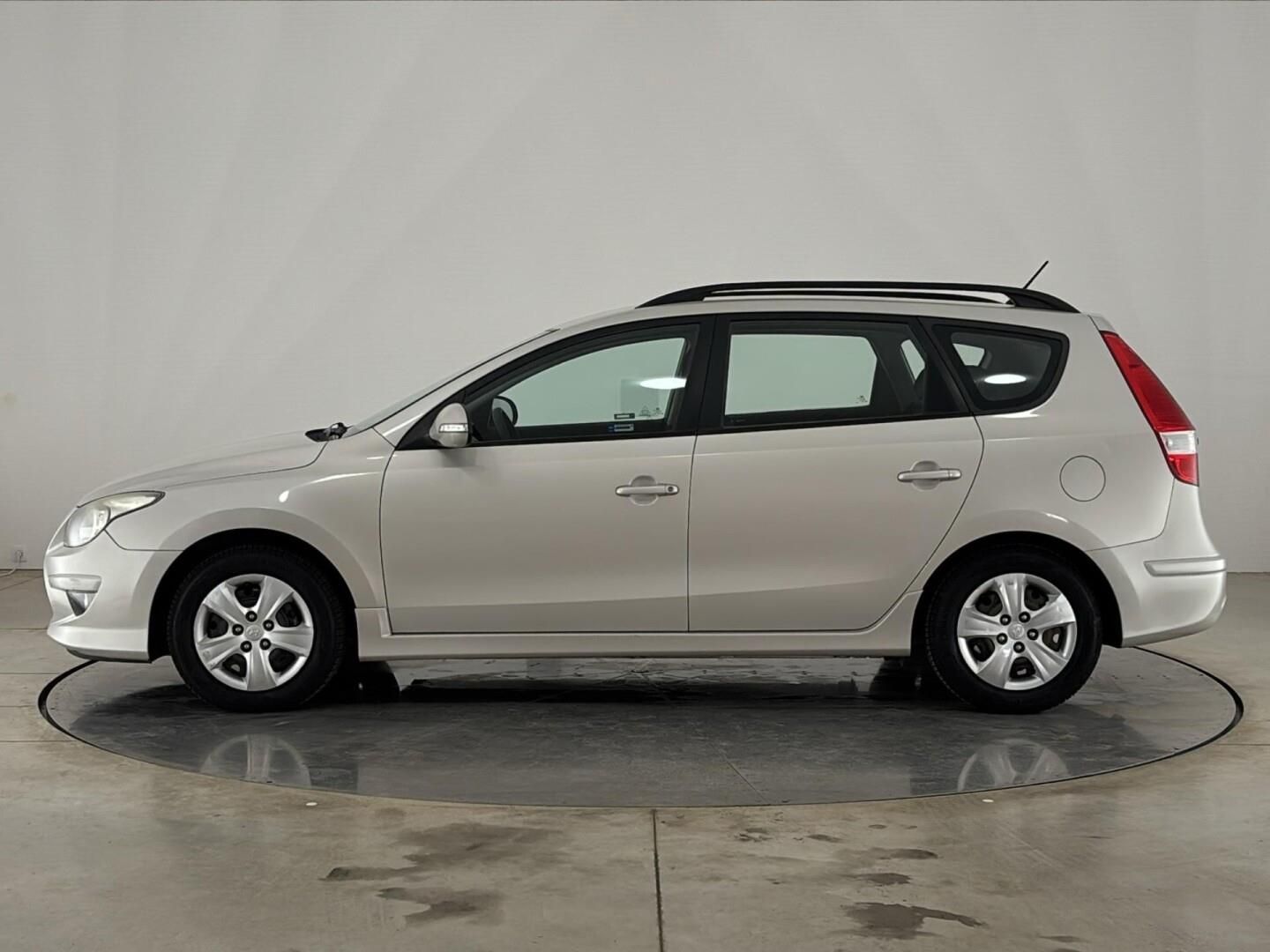 Hyundai i30, 1.4 CVVT / 80 kW Classic - fotka 3