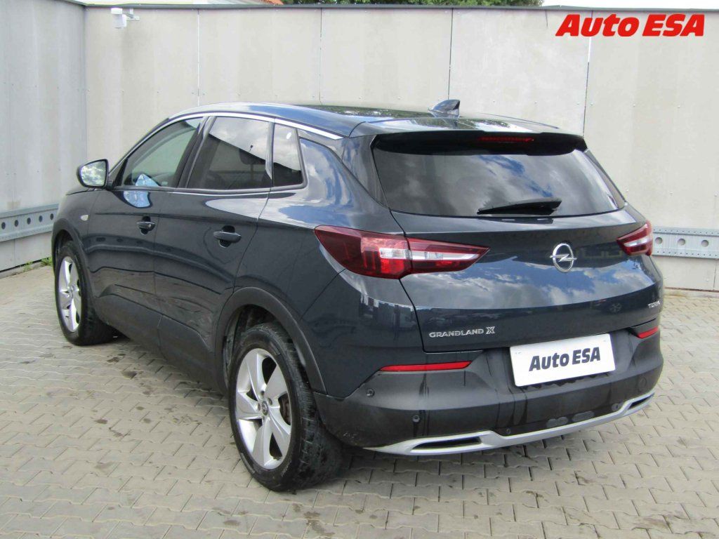 Opel Grandland X, 1.2 T,1.maj,ČR - fotka 6